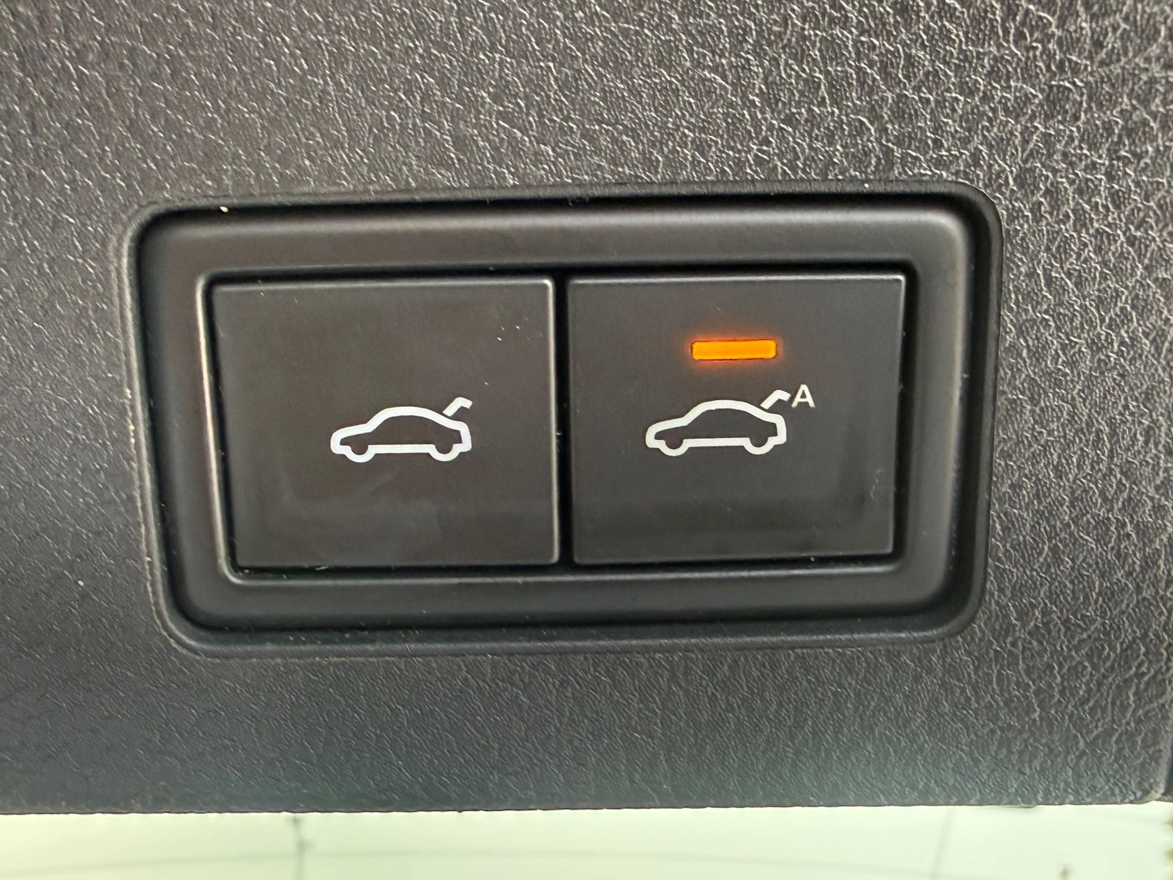 Volkswagen Arteon 2.0 TSI R Line Virtual Pano Keyless Camera — photo 25