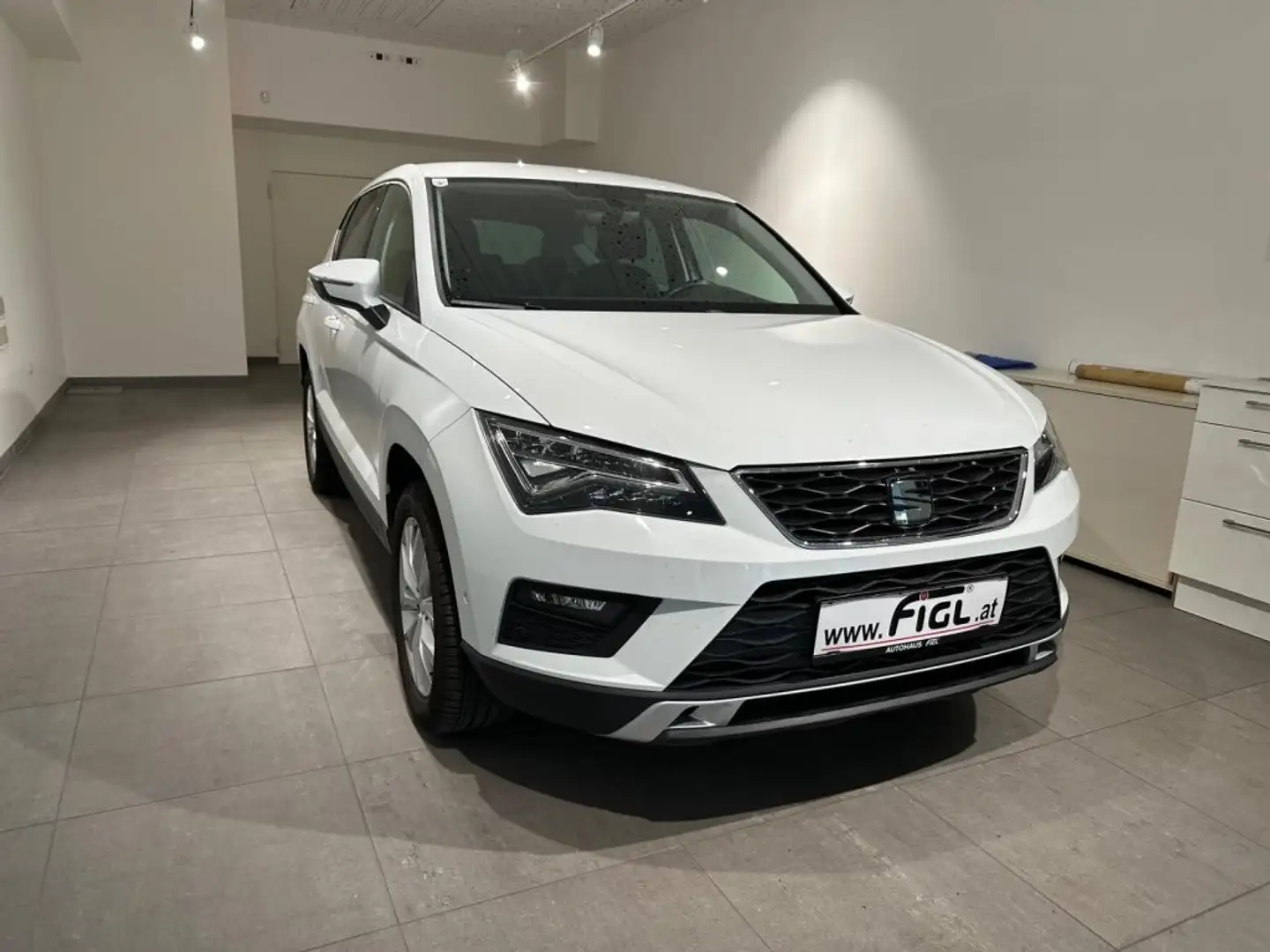 SEAT Ateca 1,4 Style ACT TSI DSG Bianco - 1