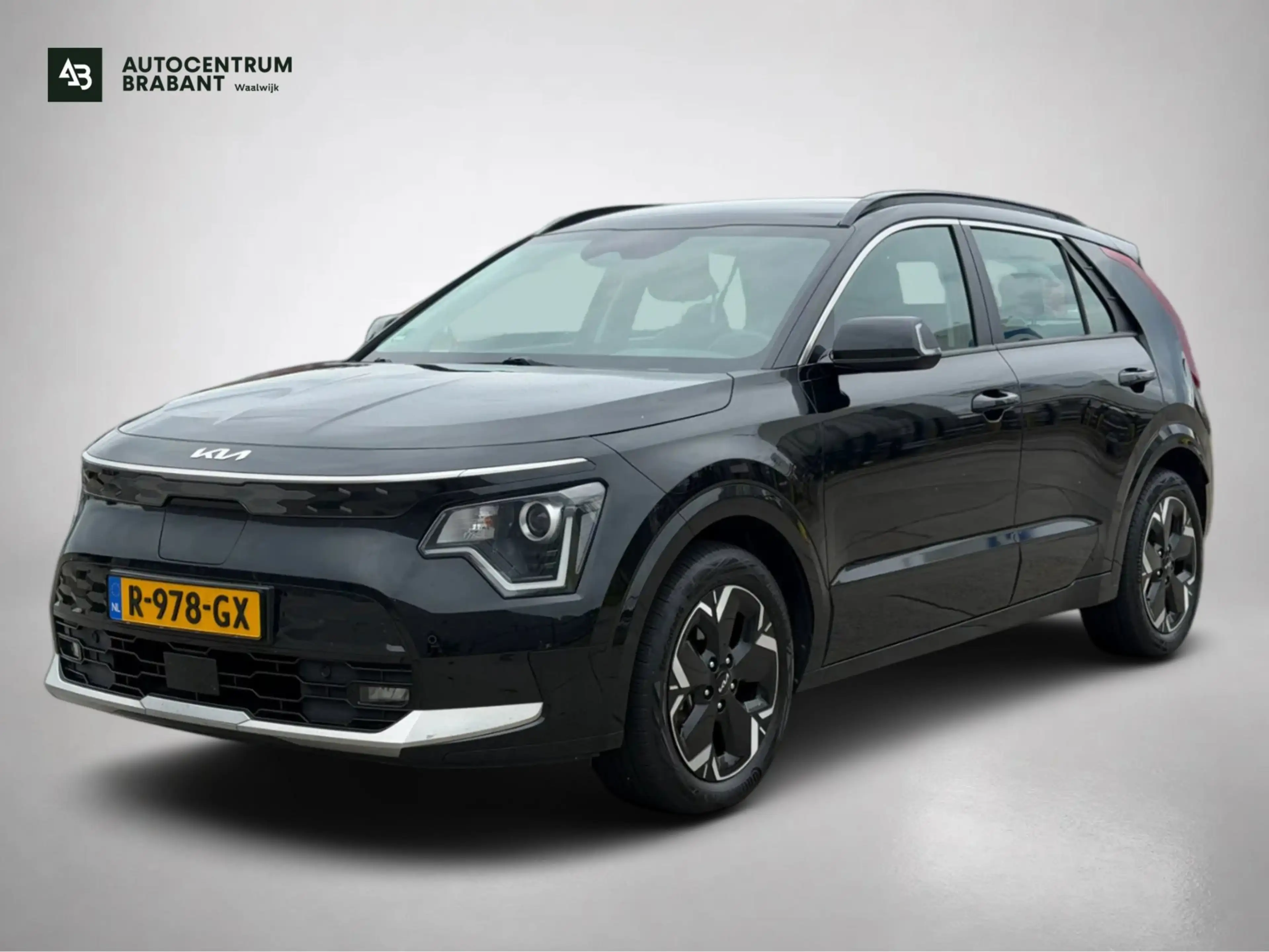 Kia e-Niro EV DynamicLine 64.8 kWh(NL-auto, 1e Eig, Dealer On
