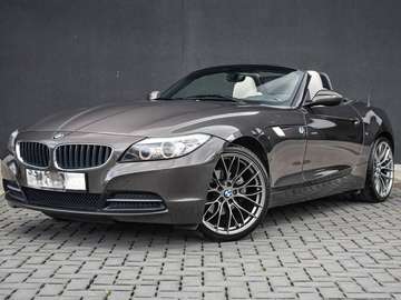 Z4 2.5i sDrive23i