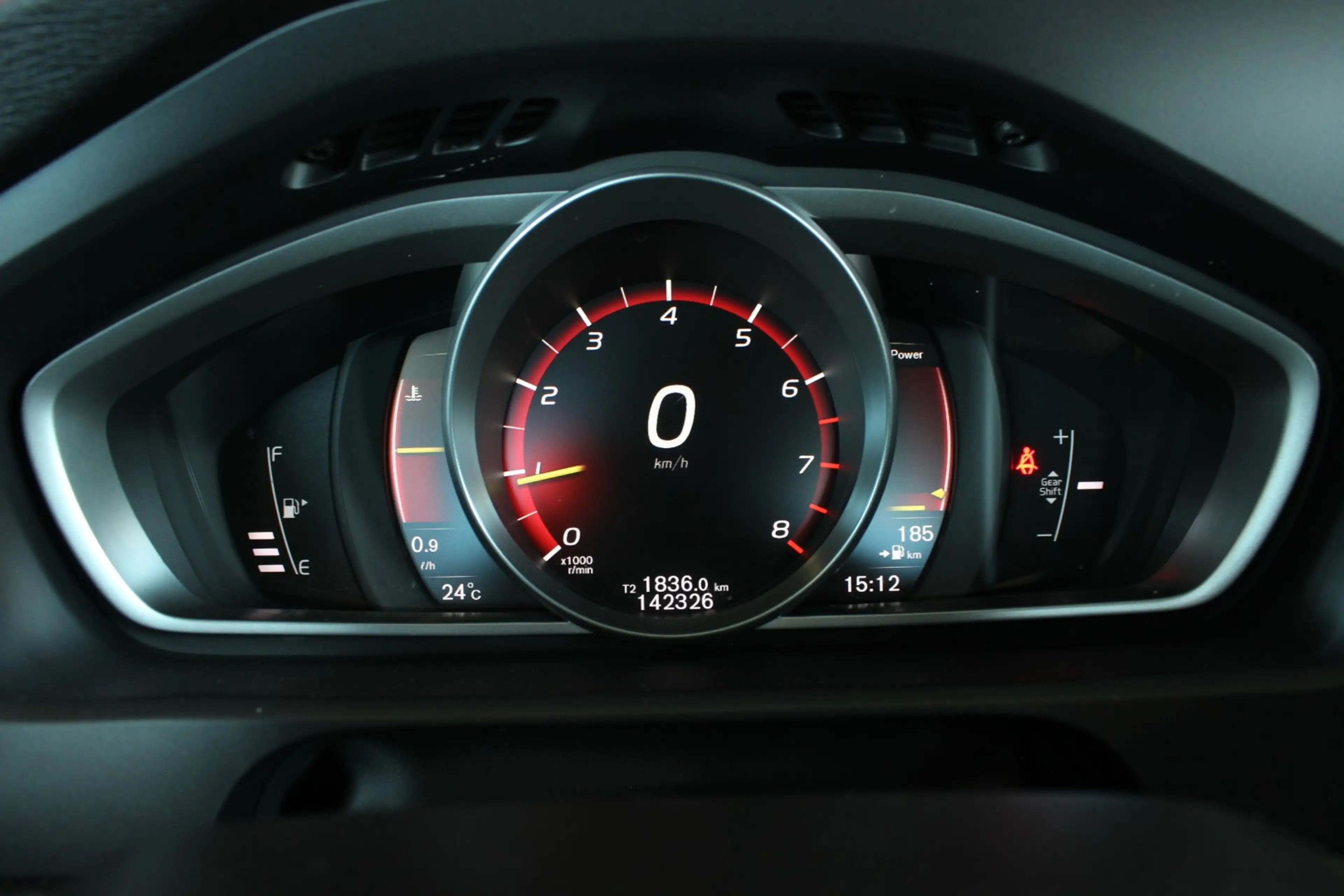 Volvo V40 2.0 T4 Business Sport Trekhaak | Bluetooth | LED | — photo 9