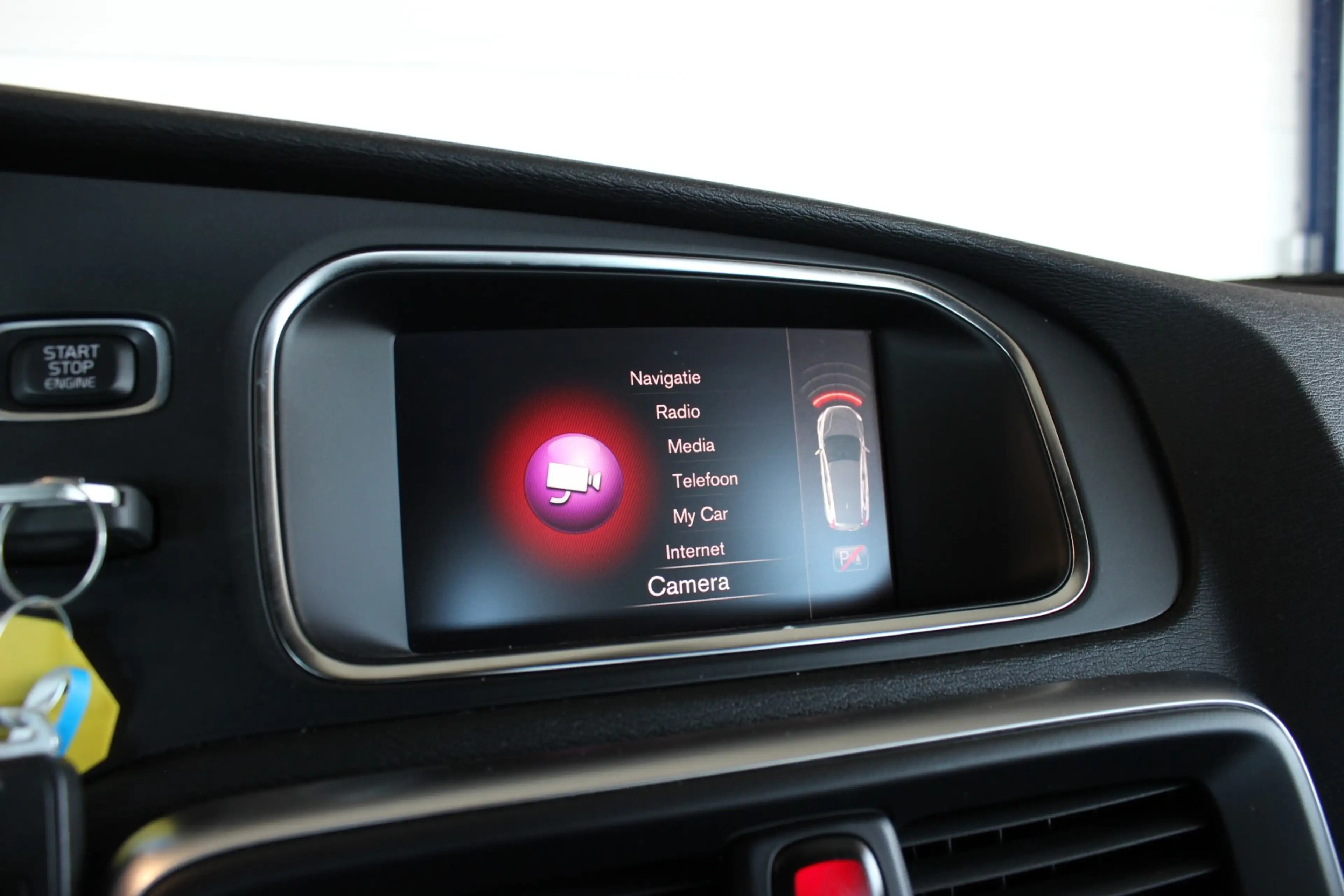 Volvo V40 2.0 T4 Business Sport Trekhaak | Bluetooth | LED | — photo 23