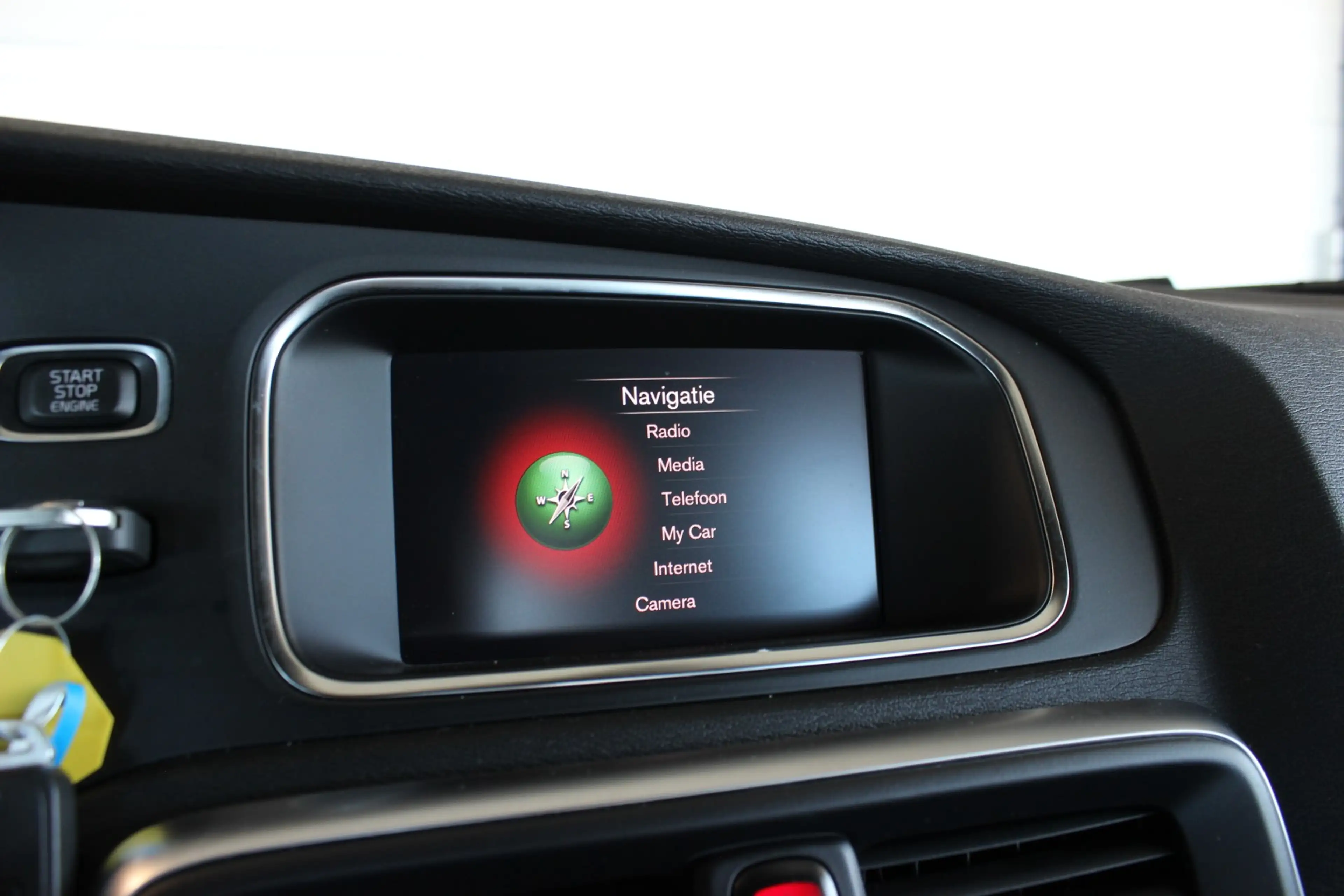 Volvo V40 2.0 T4 Business Sport Trekhaak | Bluetooth | LED | — photo 13