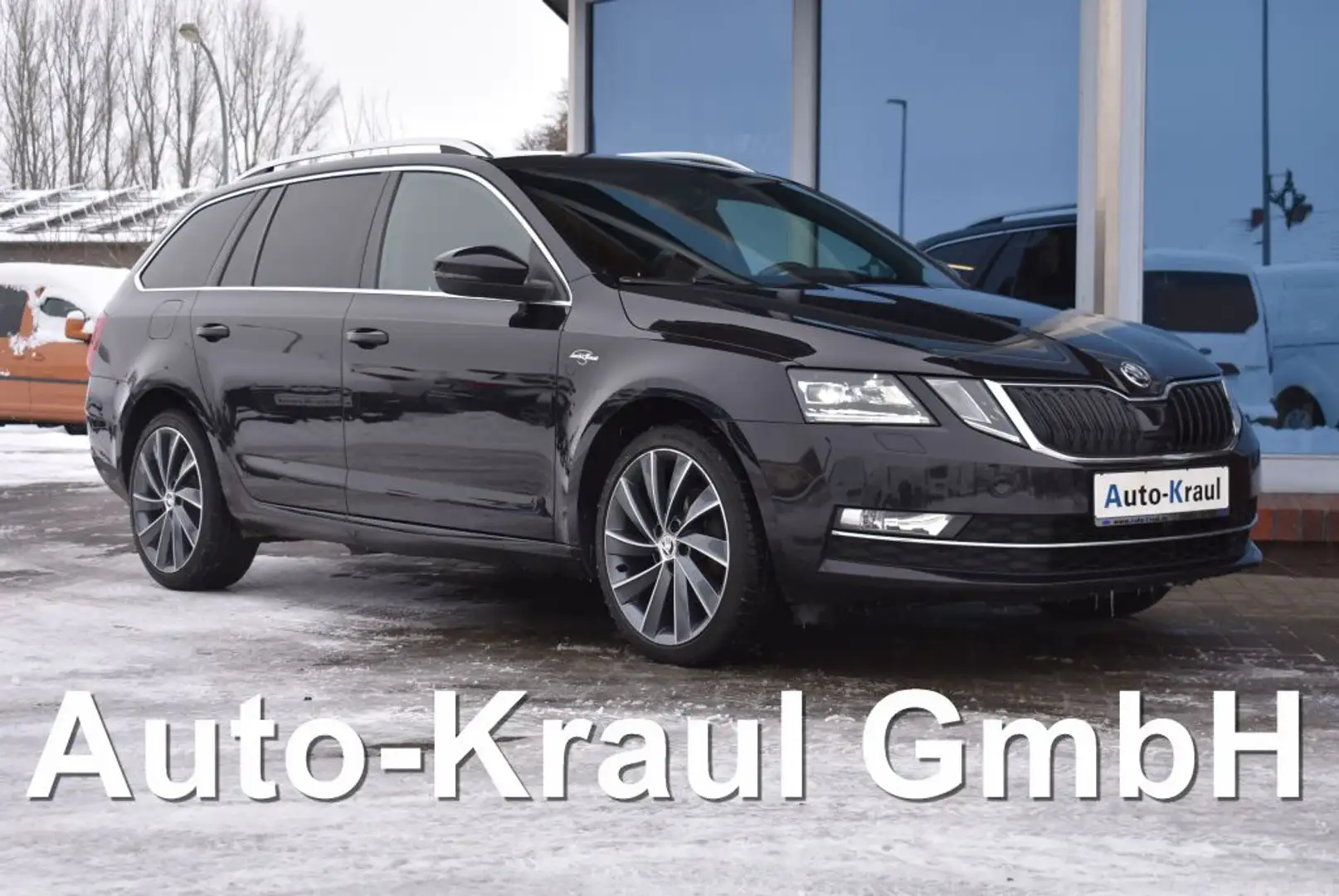 Skoda Octavia Combi 2.0 TDI DSG L&K Schwarz - 1