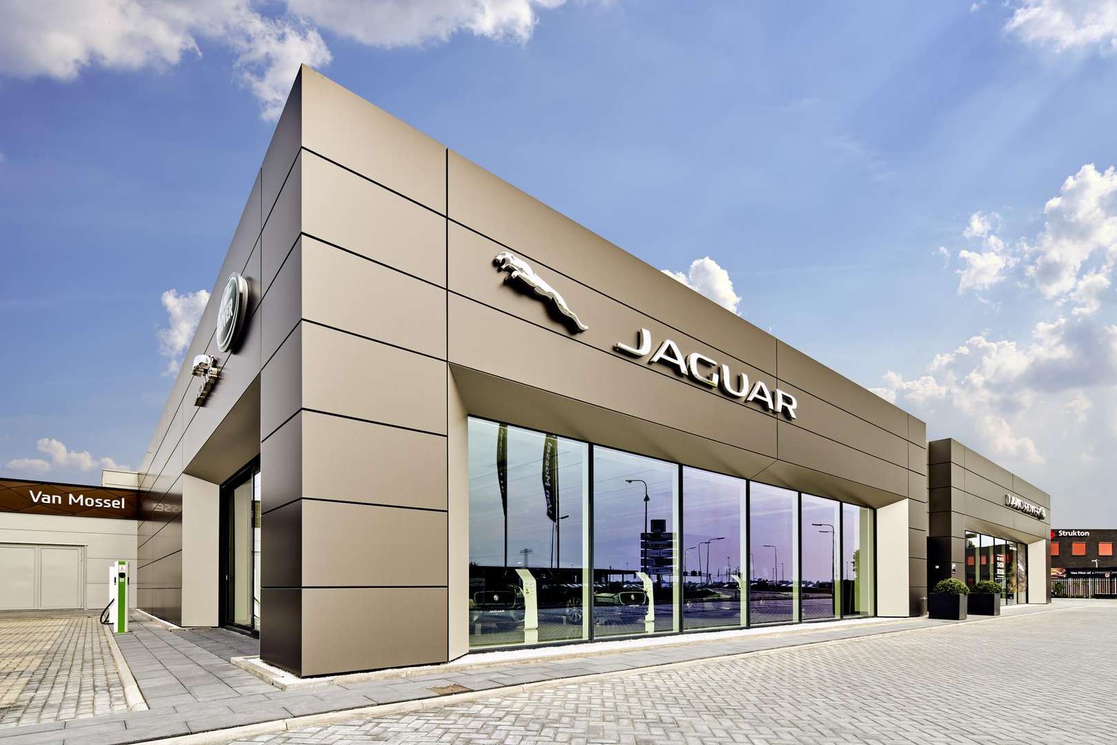 Land Rover Defender 110 X-Dynamic HSE 2.0 P300e -  - Joinsteer - #1