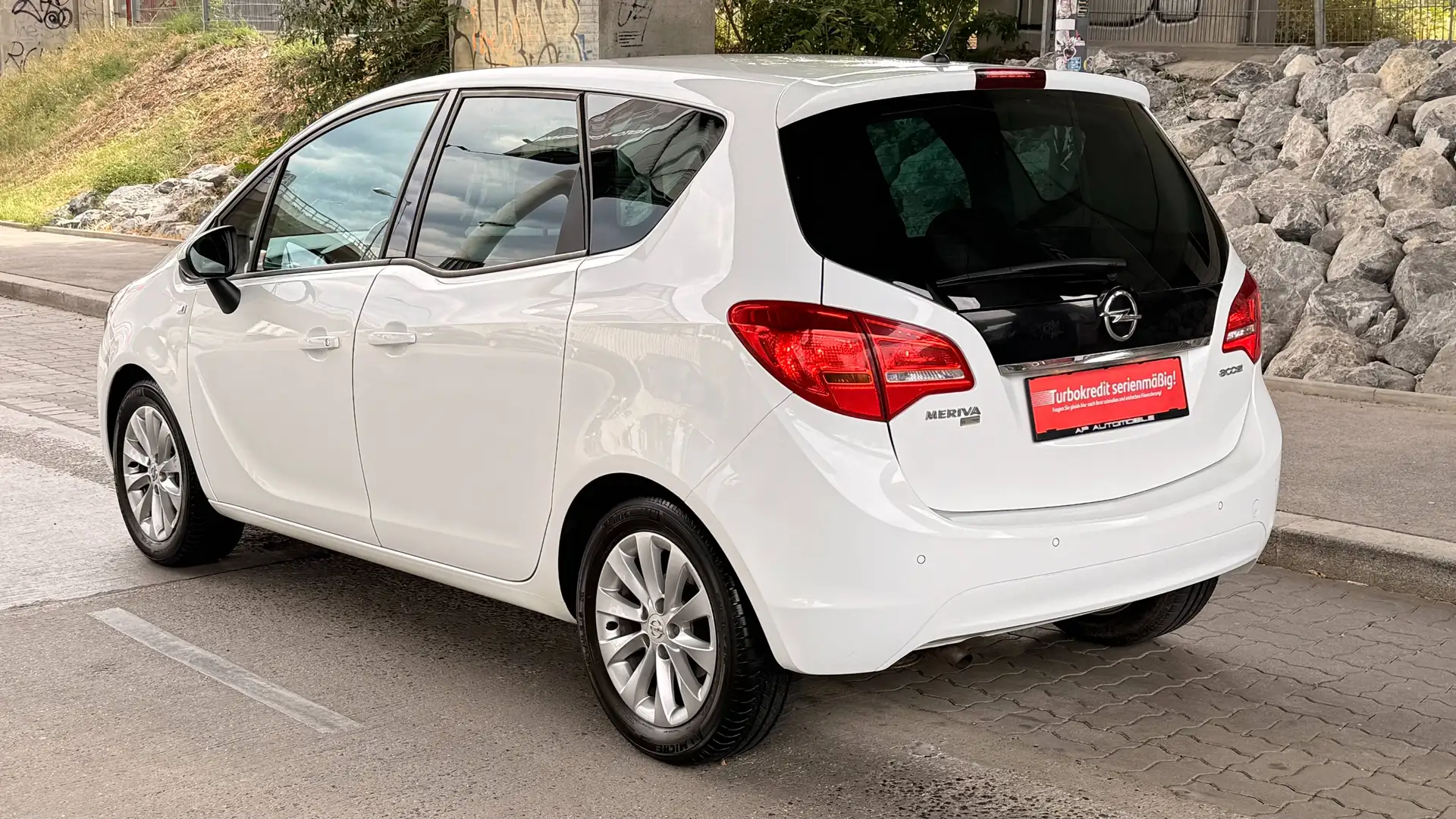 Opel Meriva Meriva 1,4 ecoflex Österreich Edition Start/Stop System Österreich Edition Weiß - 2