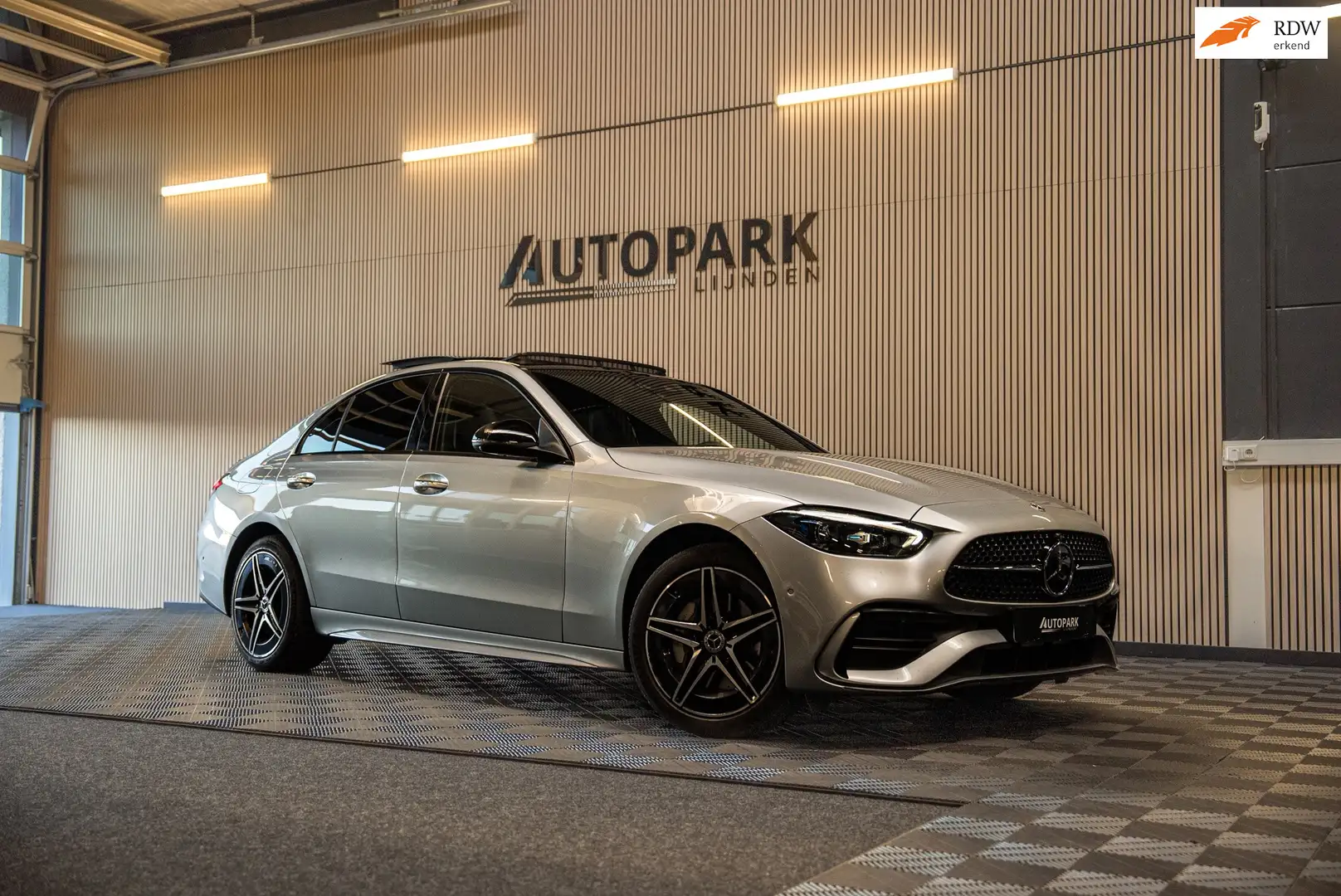 Mercedes-Benz C 300 e Luxury Line Limited AMG/PANO/BURMESTER/MEMORY/SF Gris - 1