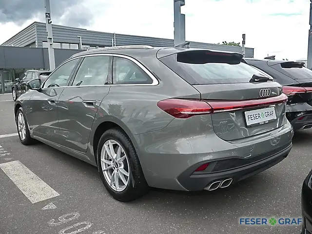 Audi A5 view 4