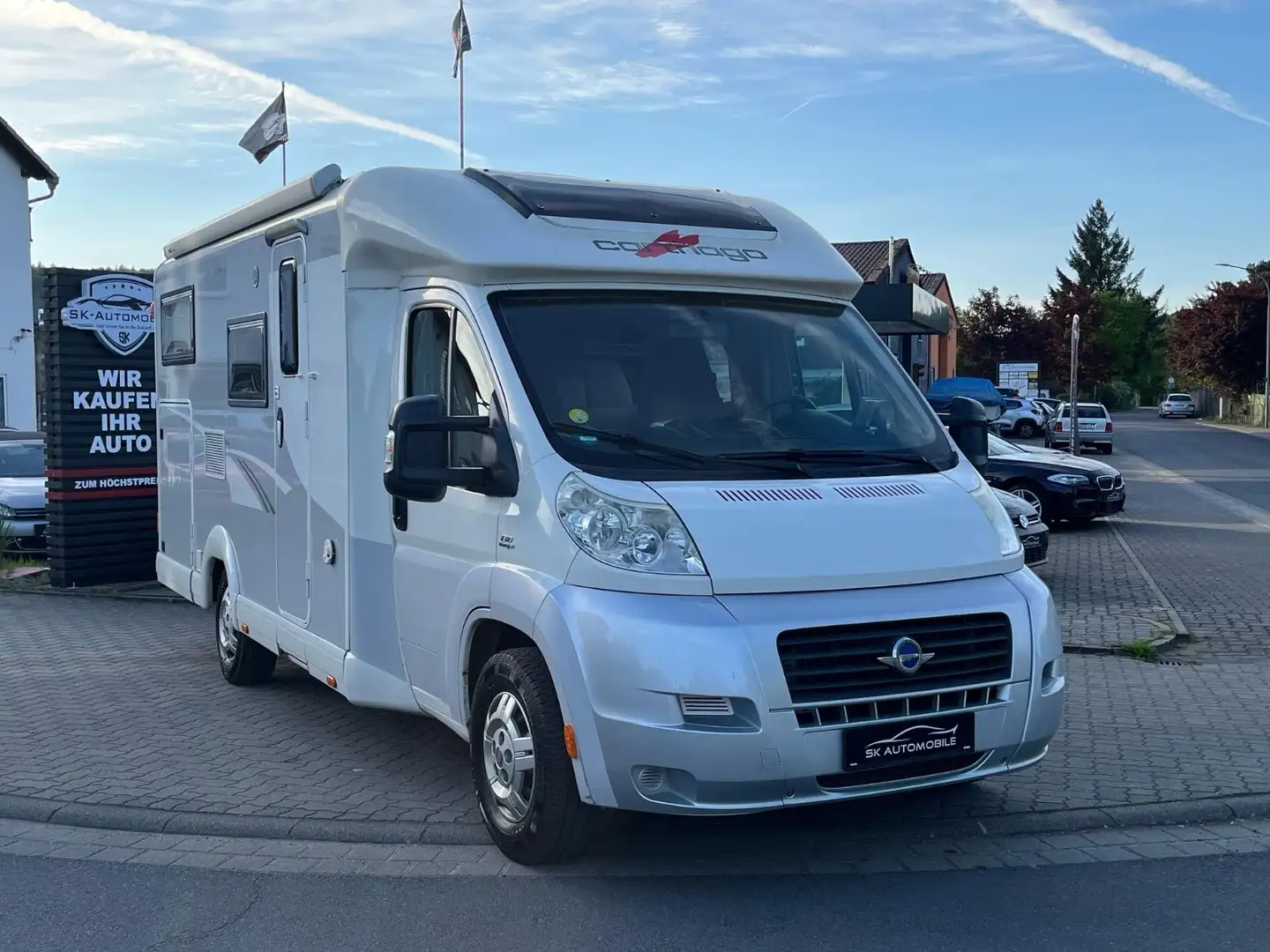 Carthago Tourer C1 142 QD 1.HND-D.BETT-MARKISE-TOP-TV-RFK Bianco - 1