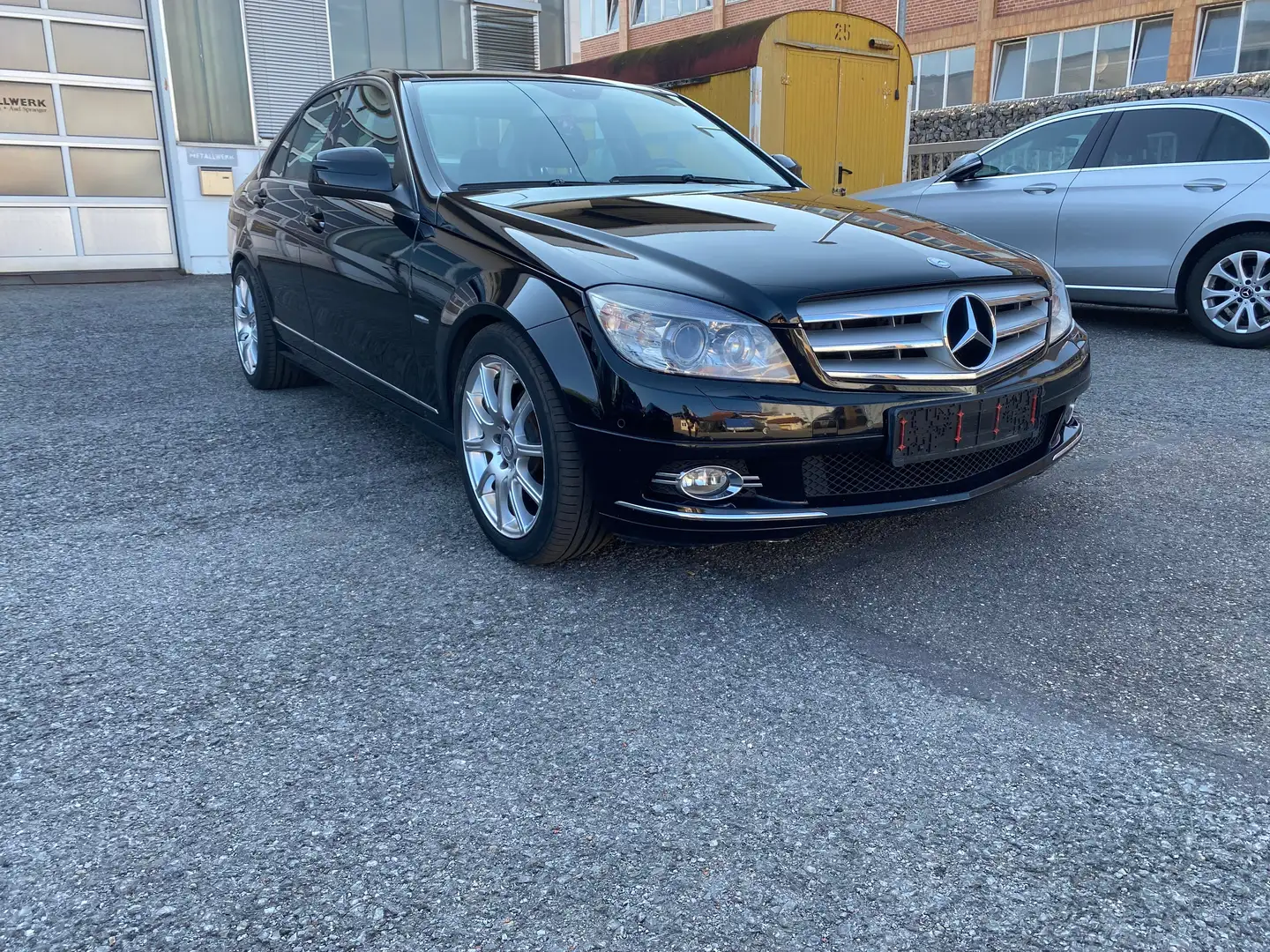 Mercedes-Benz C 280 Avantgarde Schwarz - 2