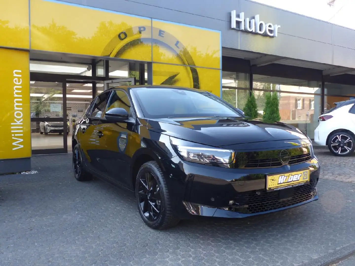 Opel Corsa GS Line Schwarz - 1