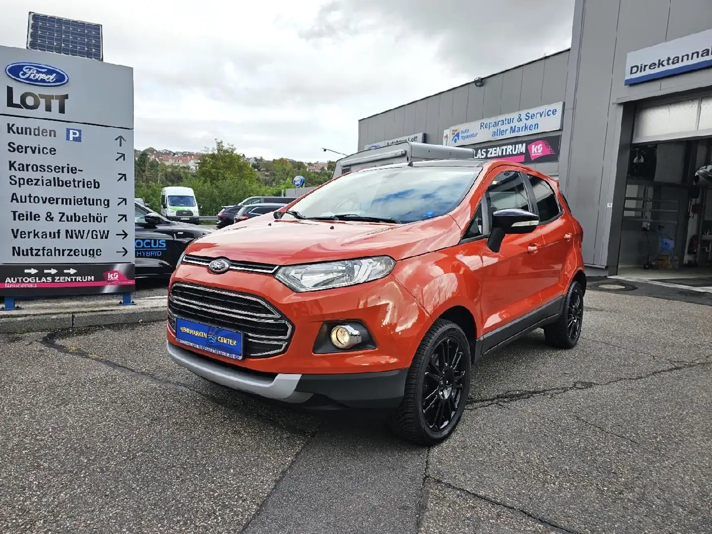 Ford EcoSport Titanium *NAVI*KAM*PDC*TEMP*SHZ*KLIMAA* Rot - 1