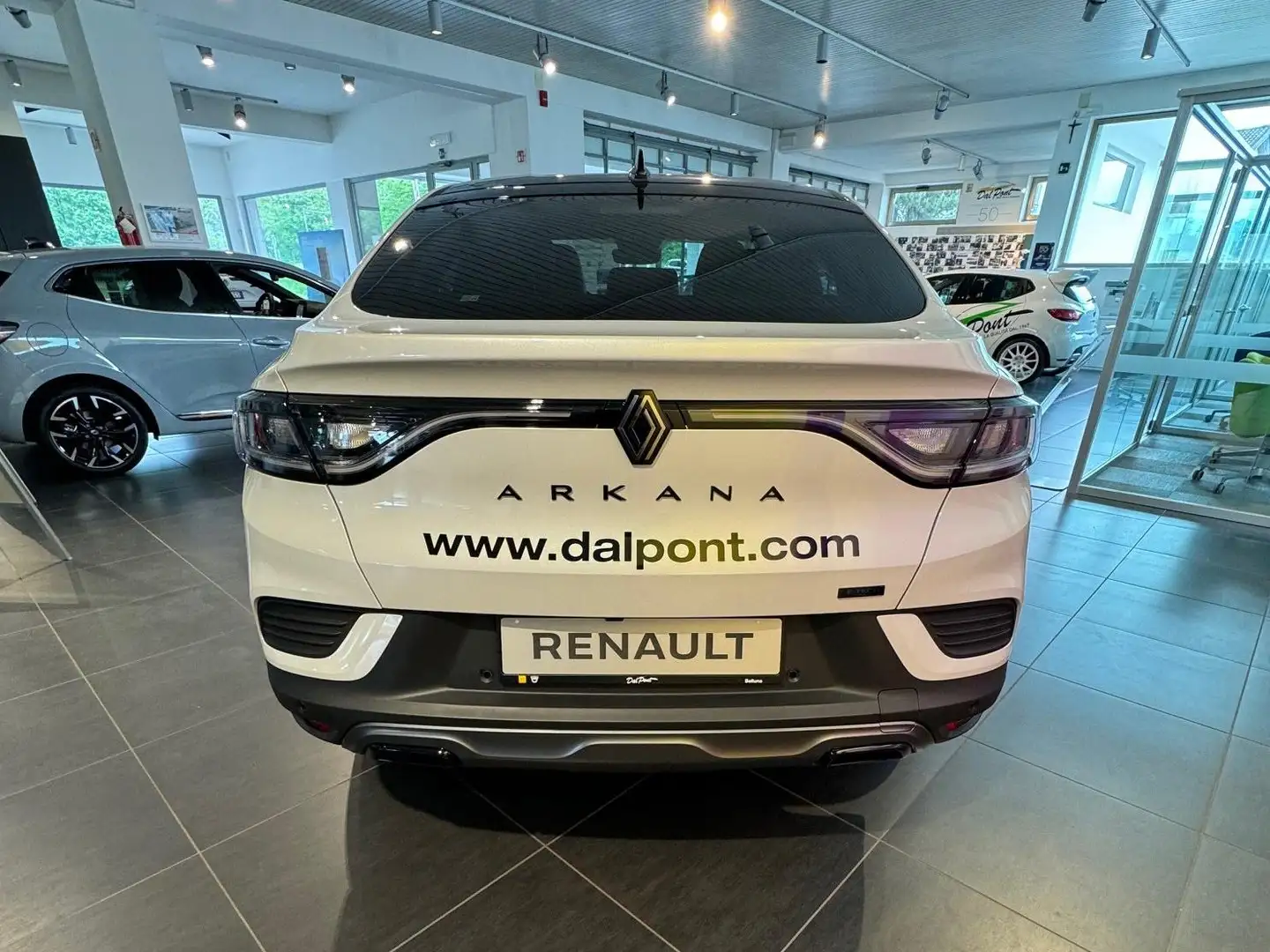 Renault Arkana 1.6 E-Tech145cv Esprit Alpine Wit - 2