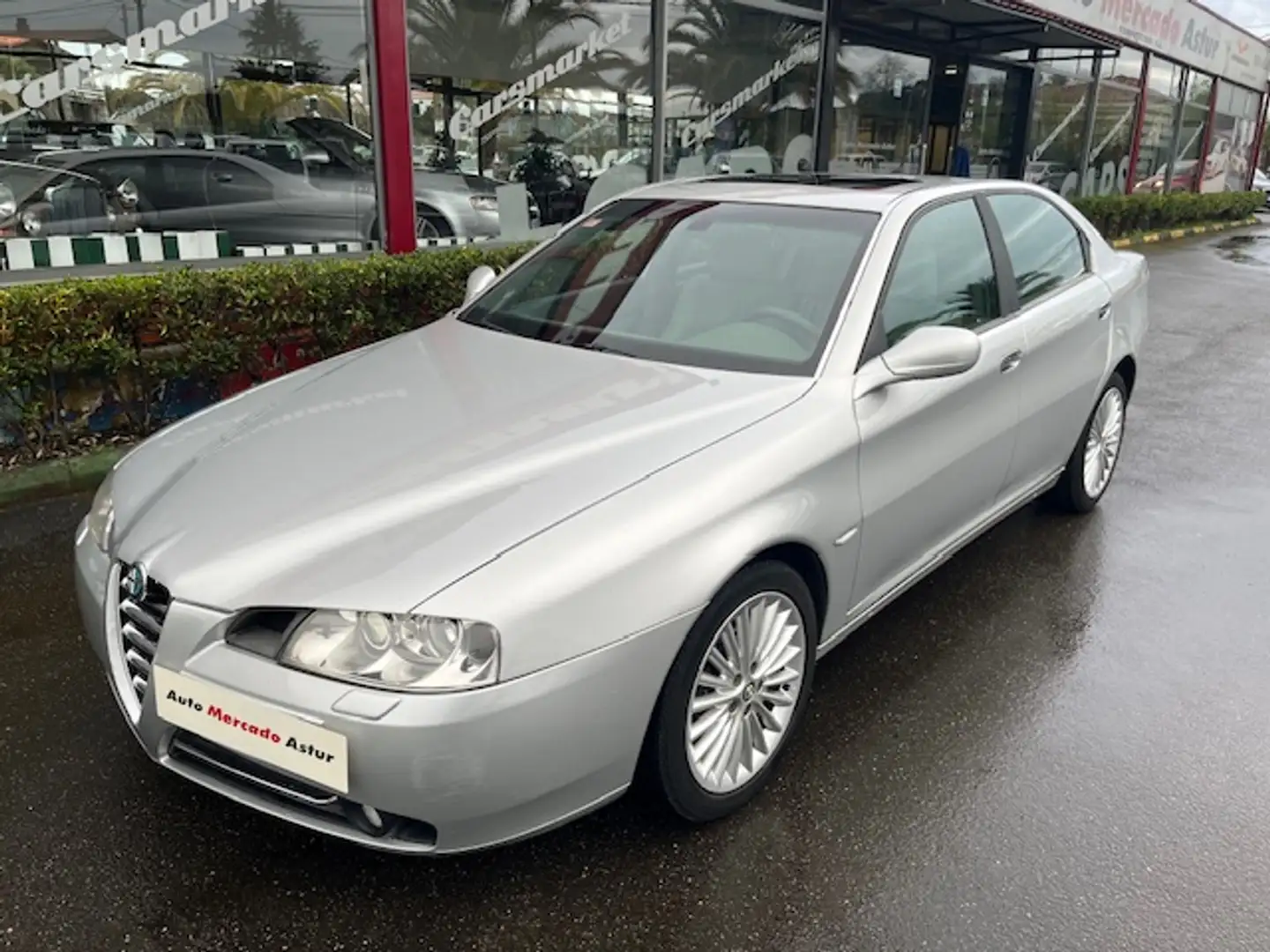 Alfa Romeo 166 2.4JTD Distinctive 175 Plateado - 1