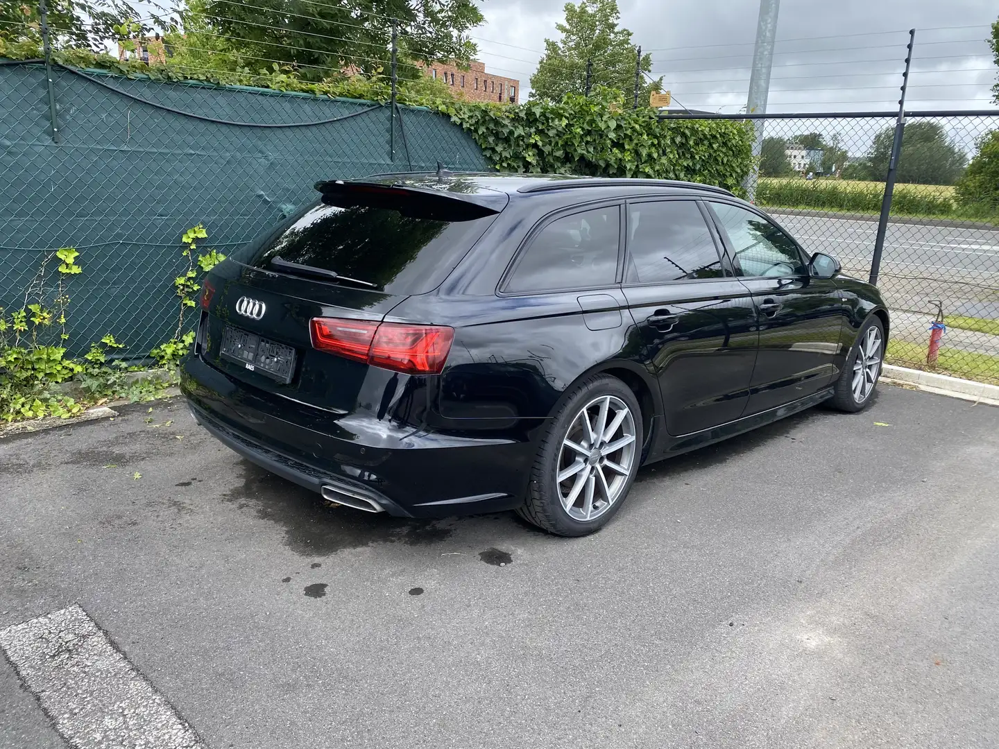 Audi A6 Avant 2.0 TDI ultra S tronic - 1