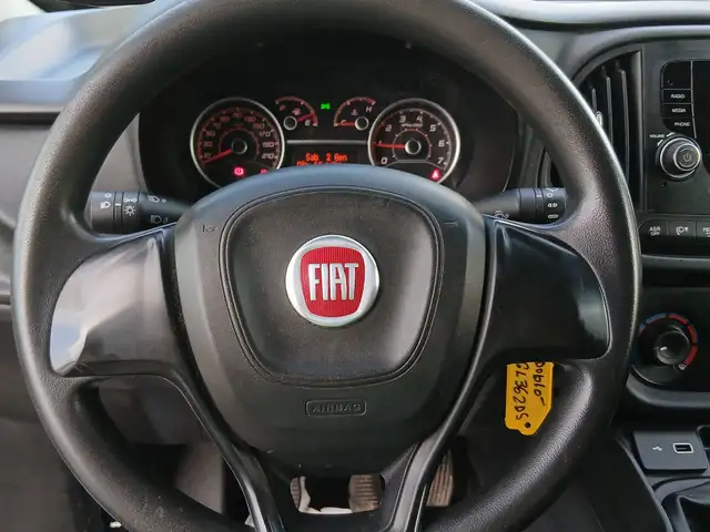 Fiat Doblo view 11