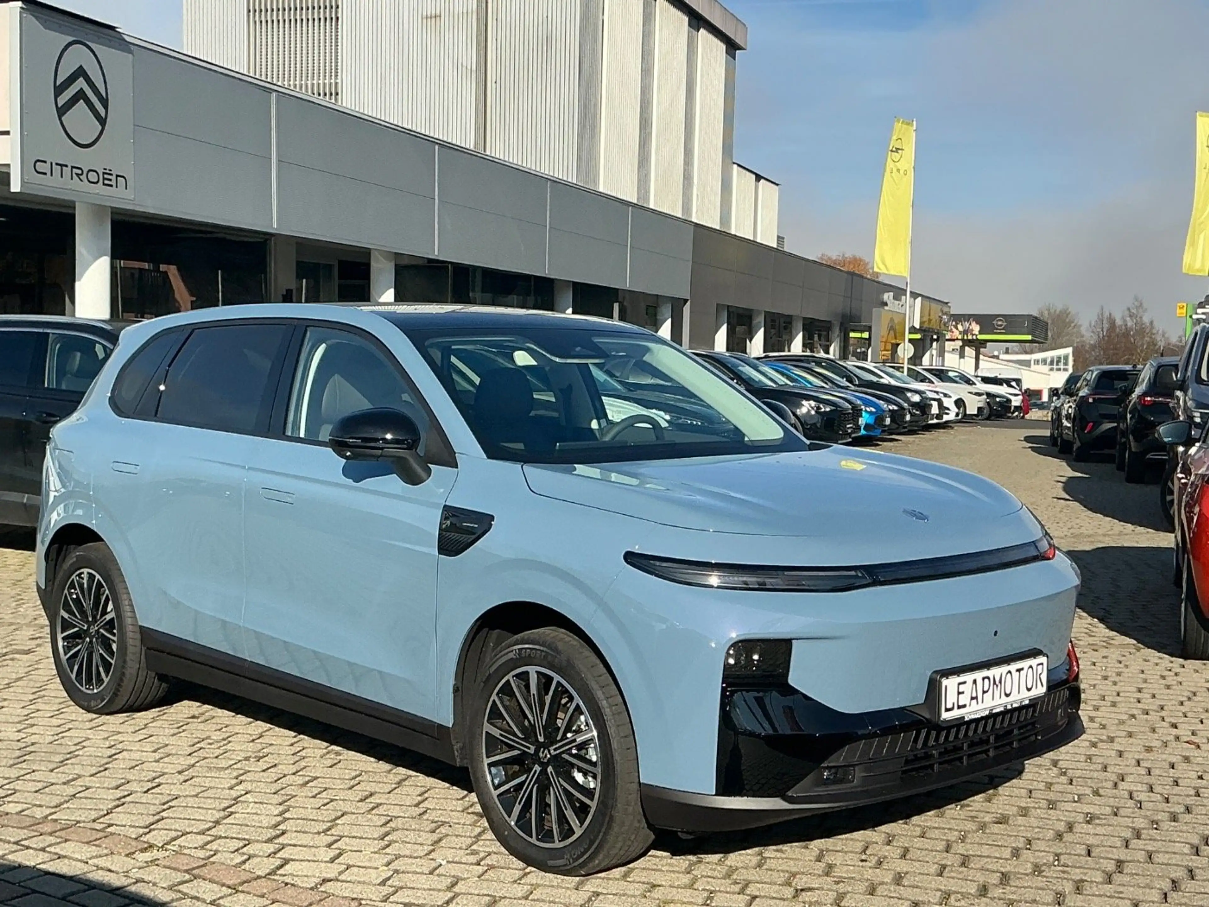Leapmotor B10 Design Pro Max 67.1 kWh — photo 3