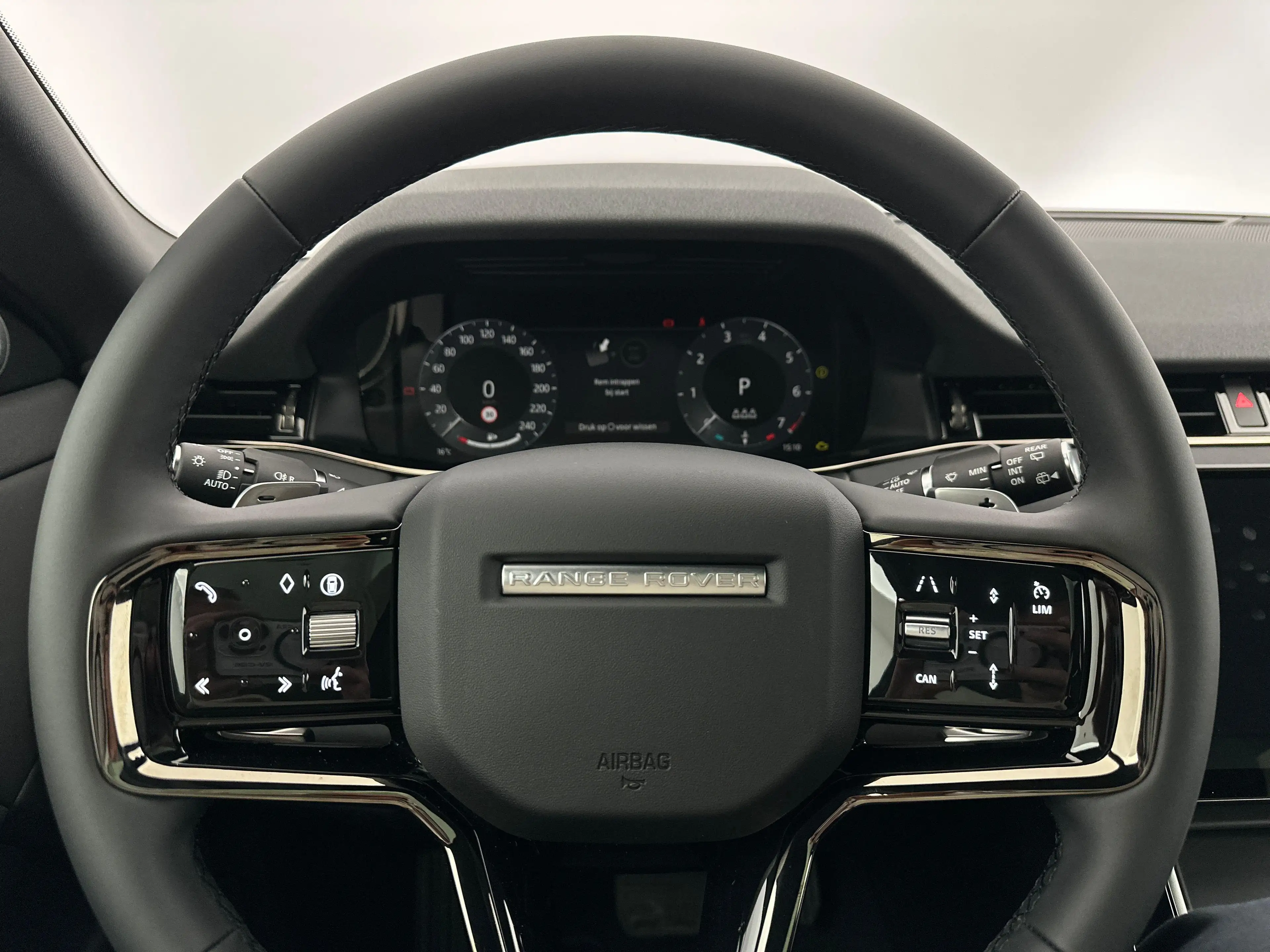 Land Rover Range Rover Evoque P160 S FWD Auto. 26.5MY — photo 10