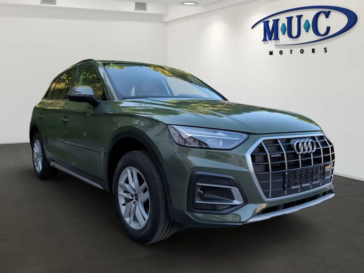 Audi Q5 40TFSI quattro advanced~TolleFarbe~topZustand Grün - 2