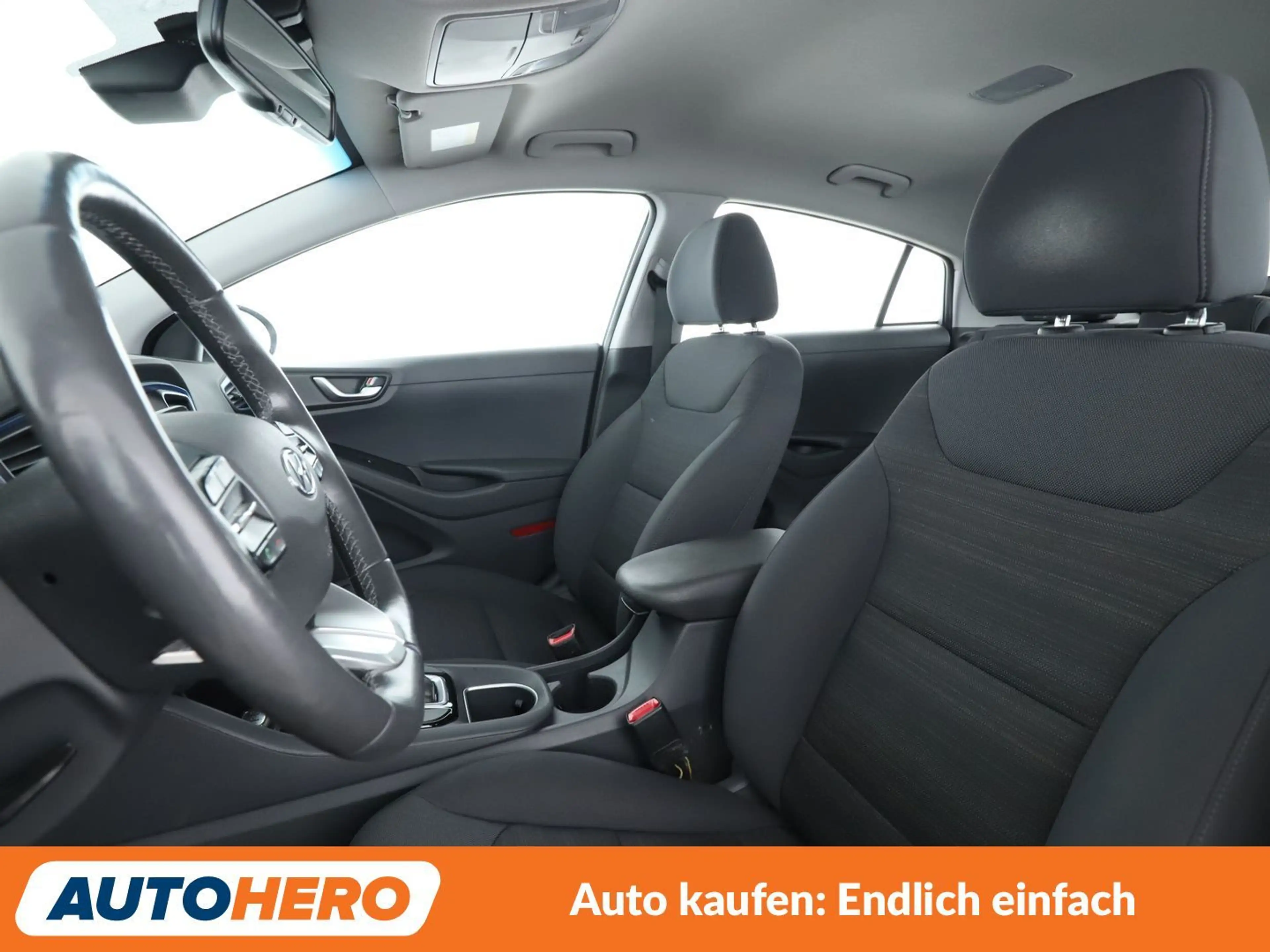 Hyundai IONIQ 1.6 Hybrid Style Aut.*NAVI*ACC*XENON*PDC* — photo 10