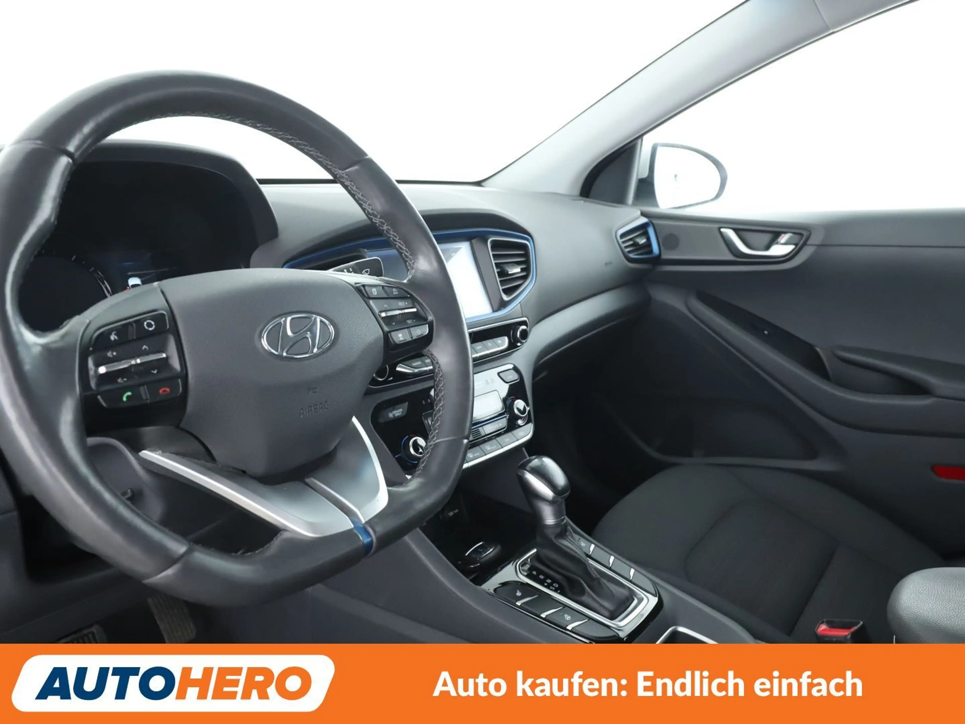 Hyundai IONIQ 1.6 Hybrid Style Aut.*NAVI*ACC*XENON*PDC* — photo 11