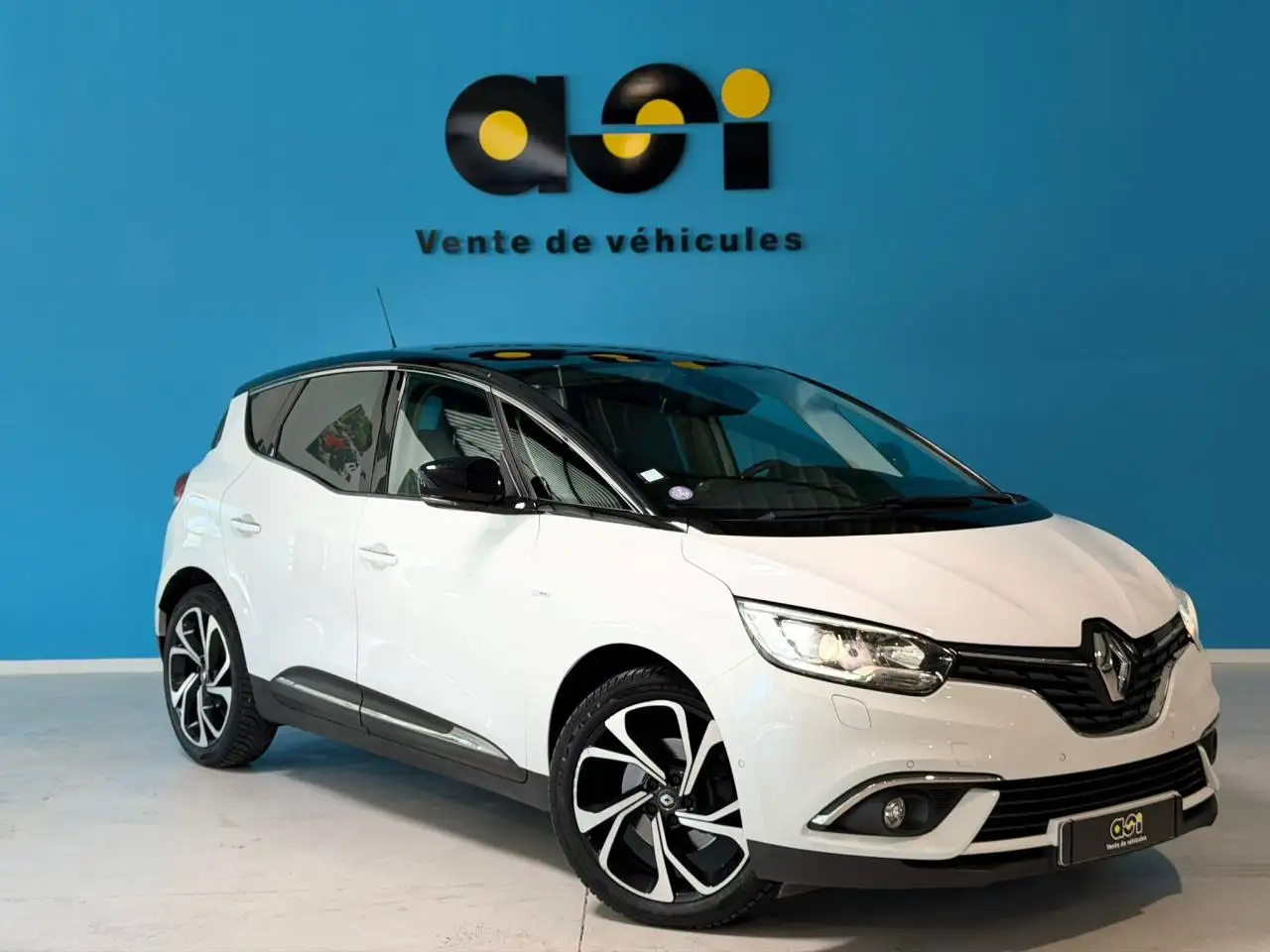 Renault Scenic 1.2 Energy TCe 130 INTENS BOSE