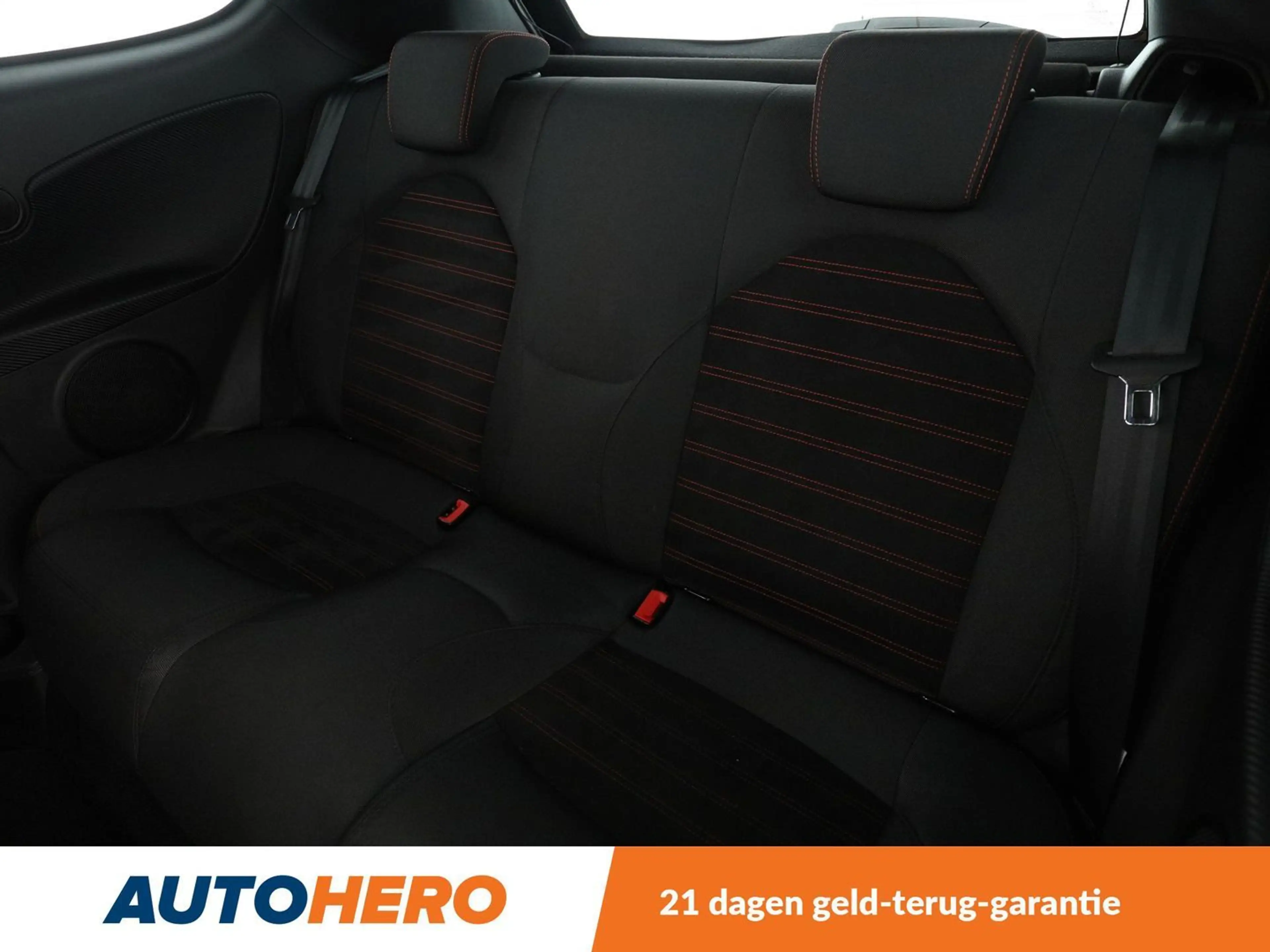 Alfa Romeo MiTo 0.9 TwinAir Super — photo 14