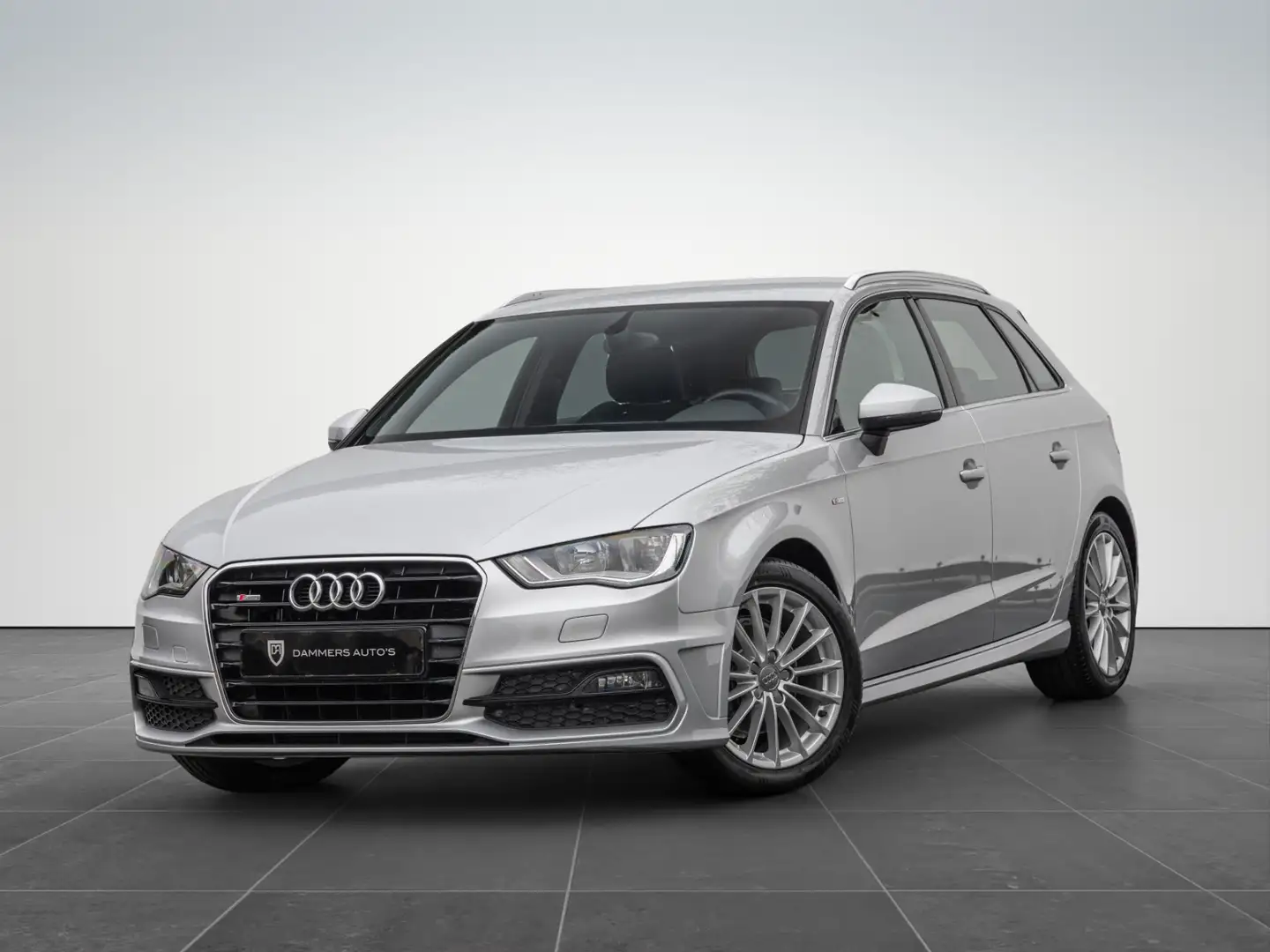 Audi A3 Sportback 1.4 TFSI Ambition S-line 17'' Stoelverwa Grijs - 1