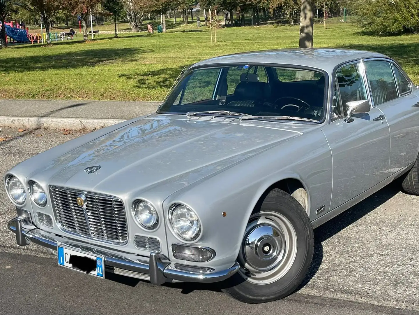 Jaguar XJ6 2.8  prima serie - 1