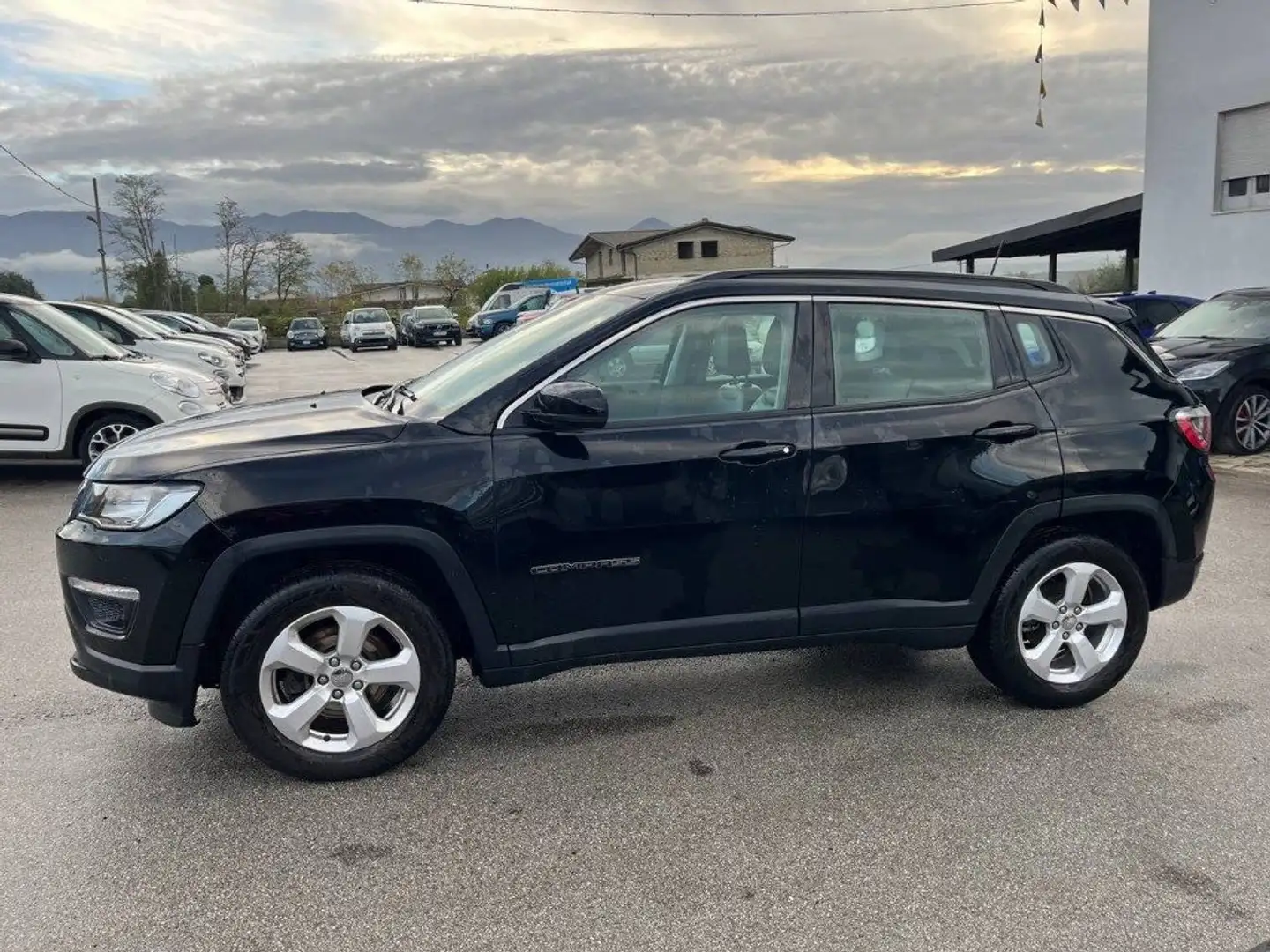 Jeep Compass 1.4 MultiAir 2WD Longitude  gpl Noir - 2