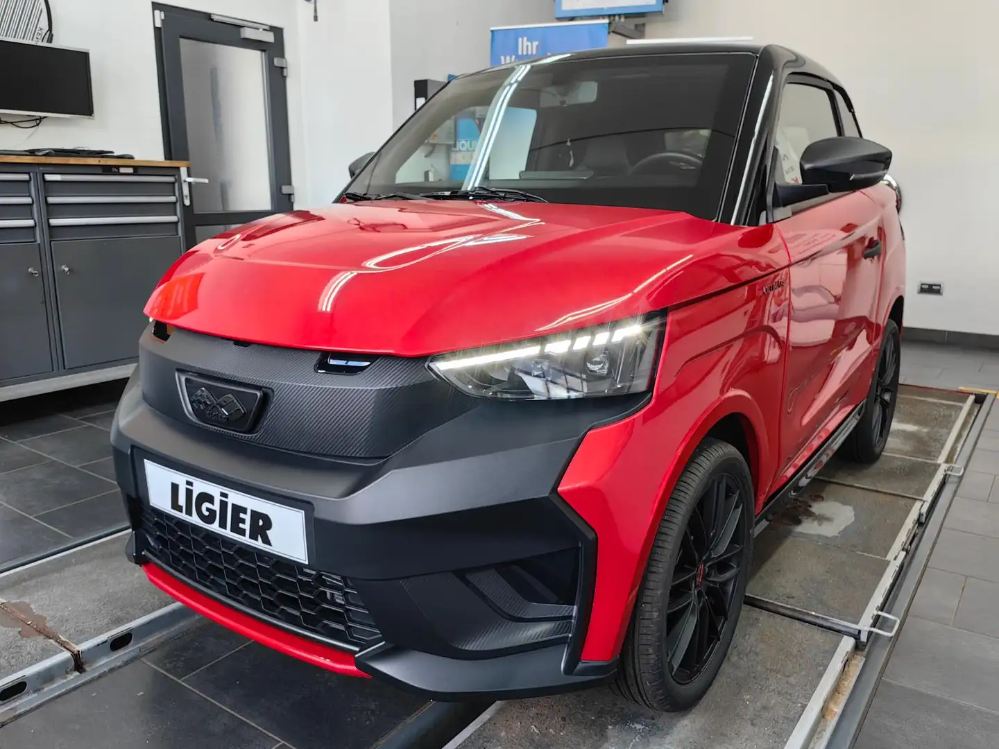 Ligier JS 50 Ultimate*Klima*CAM*RFK*S.Phone-Lader*LED*DAB*BT*FS Rot - 1