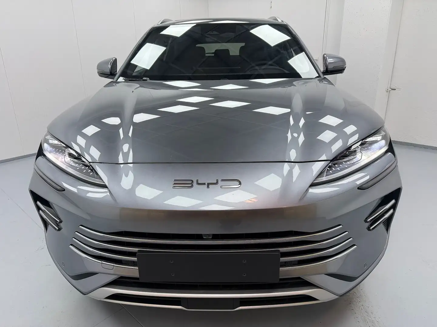 BYD Seal U DMi DESIGN 4WD SuperDMTechnology eCVT 324CV PROMO! Grau - 2