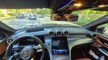 GLC SUV 200 4 MATIC AMG Line 2024 33,000KM
