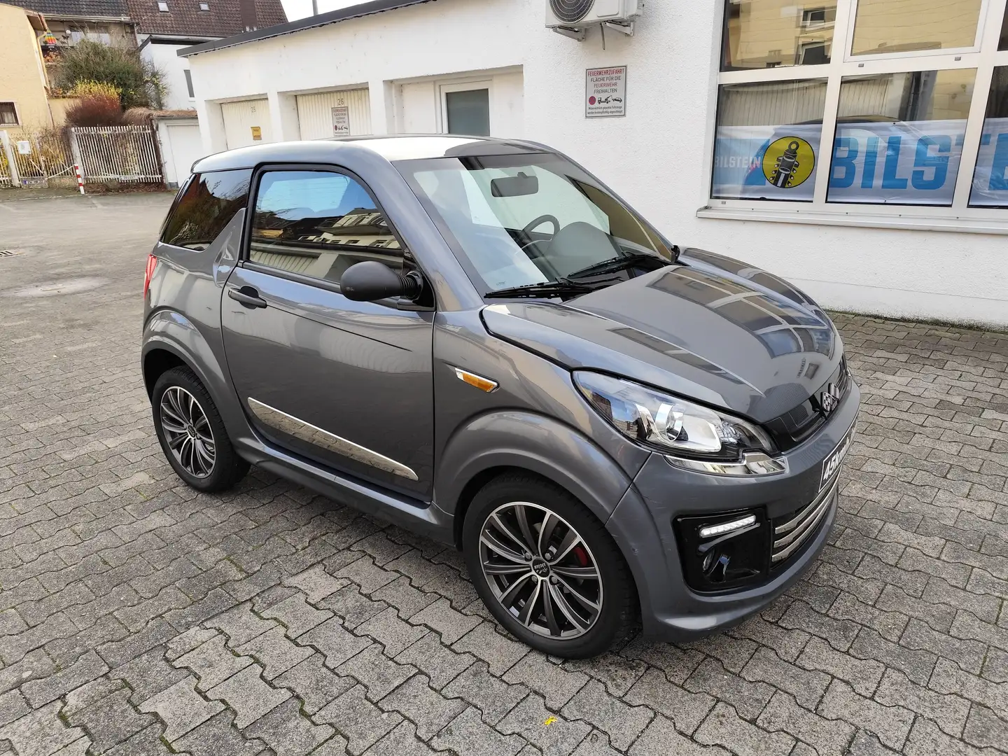 Ligier JS 50 Automatik Leder Sitzheizung Rückfahrkamera Gris - 1