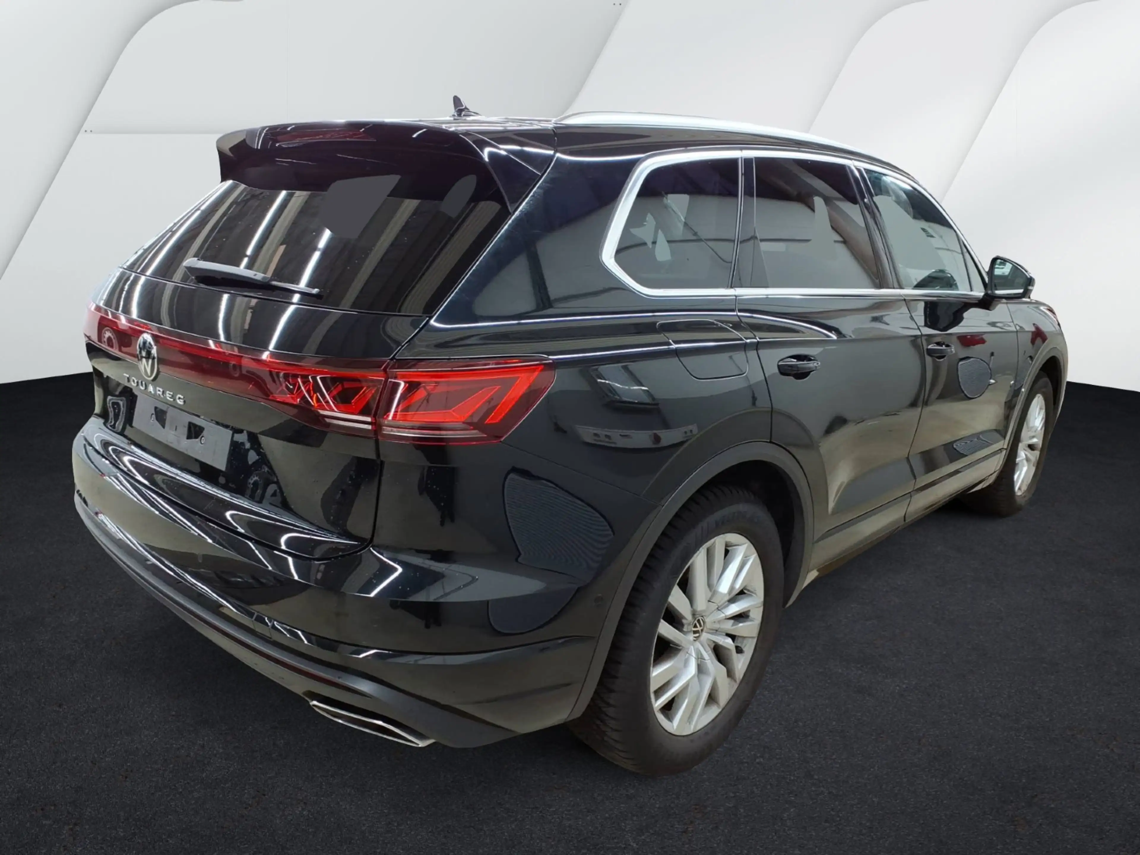 Volkswagen Touareg Elegance 3.0TDI +AHK+LUFT+TRAVEL+ — photo 3
