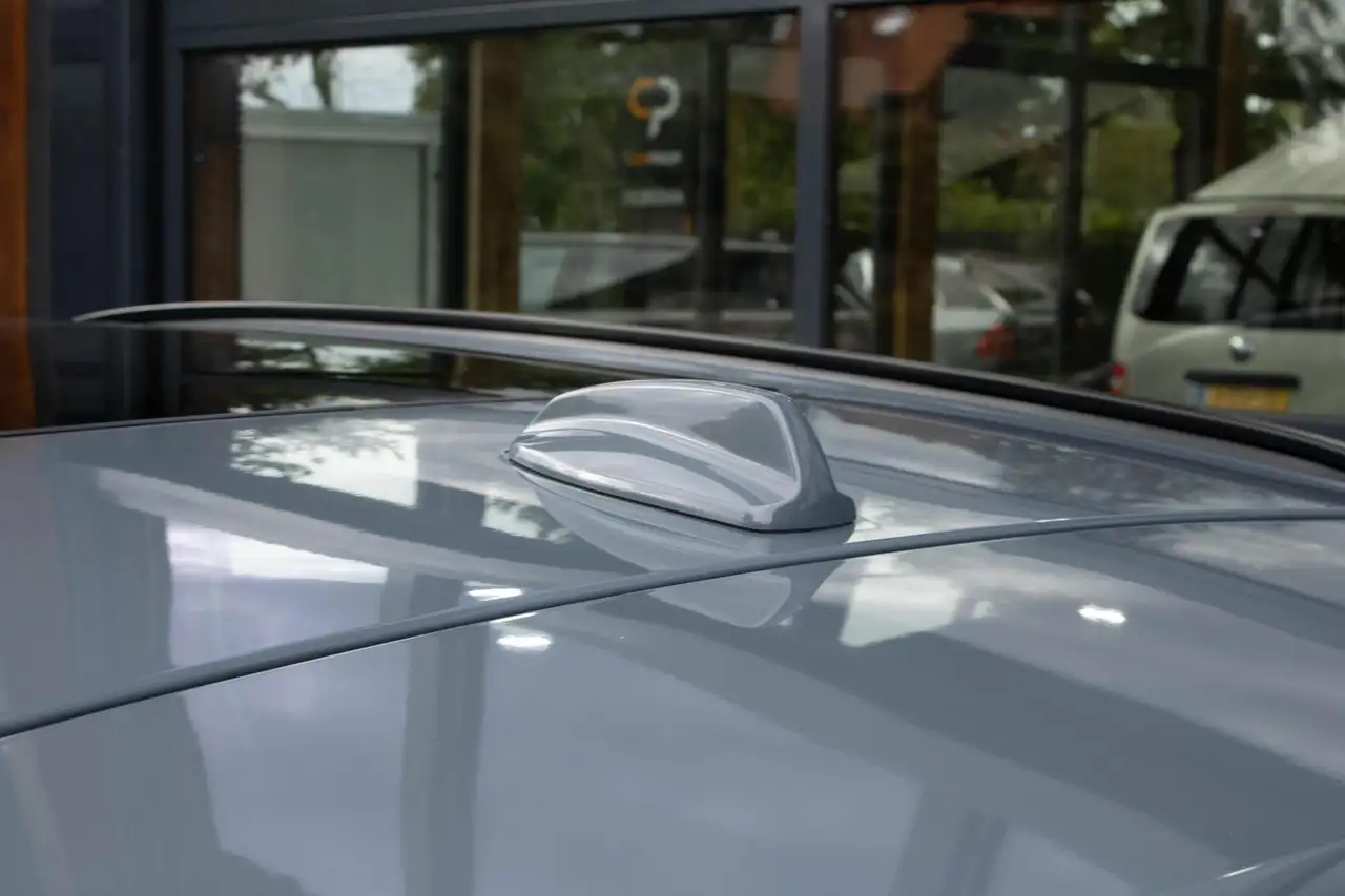 Volvo XC60 2.0 T6 Plug-in hybrid AWD Ultimate Dark Luchtverin, миниатюра 17