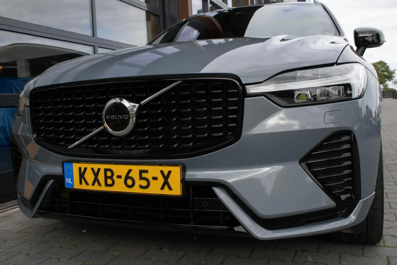 Volvo XC60 2.0 T6 Plug-in hybrid AWD Ultimate Dark Luchtverin, миниатюра 7