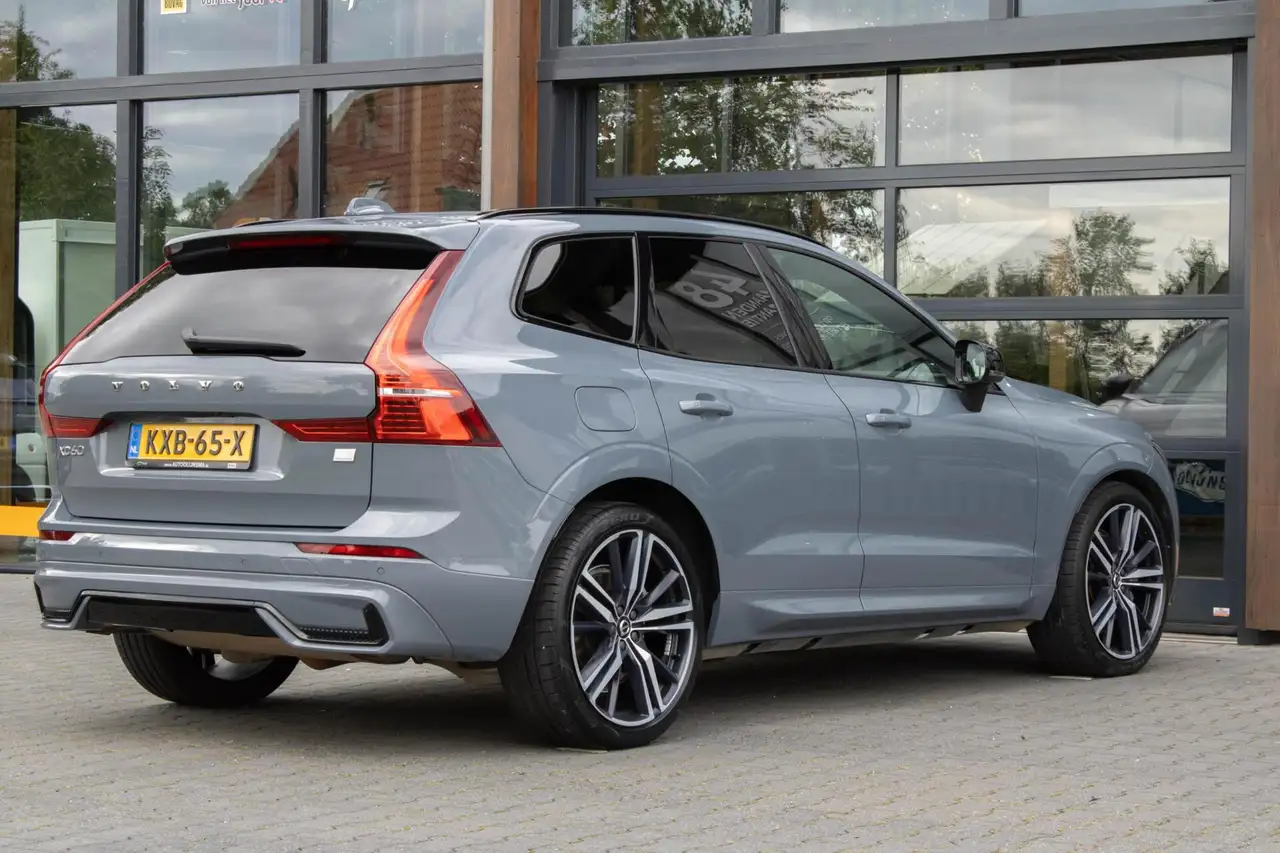 Volvo XC60 2.0 T6 Plug-in hybrid AWD Ultimate Dark Luchtverin, миниатюра 13