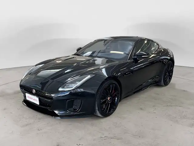 Jaguar F-Type F-TypeCoupe 2.0 i4 R-Dynamic rwd 300cv auto my19.5