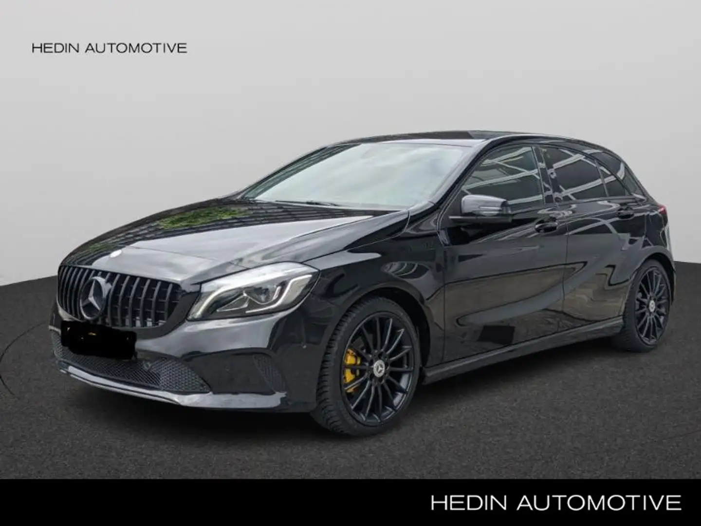 Mercedes-Benz A 160 Hatchback AMG Line | Klimaatregeling | Cruise Cont Zwart - 1