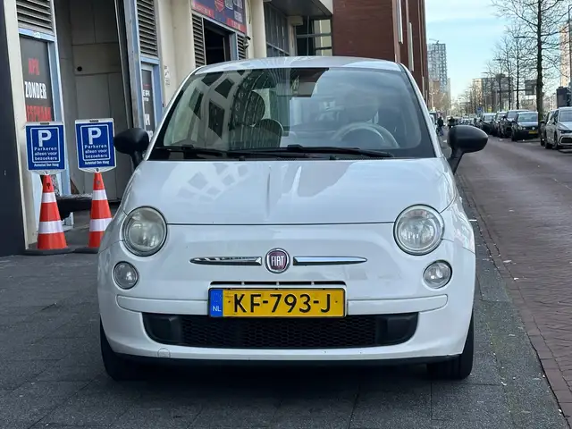 Fiat 500 view 6