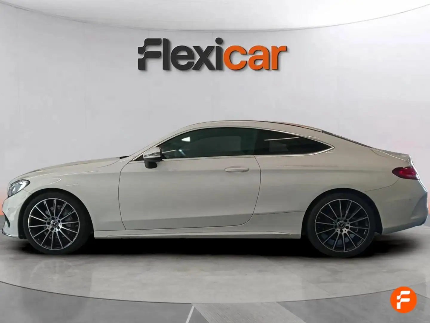 Mercedes-Benz C 220 Coupé 220d 4Matic 9G-Tronic Blanco - 2
