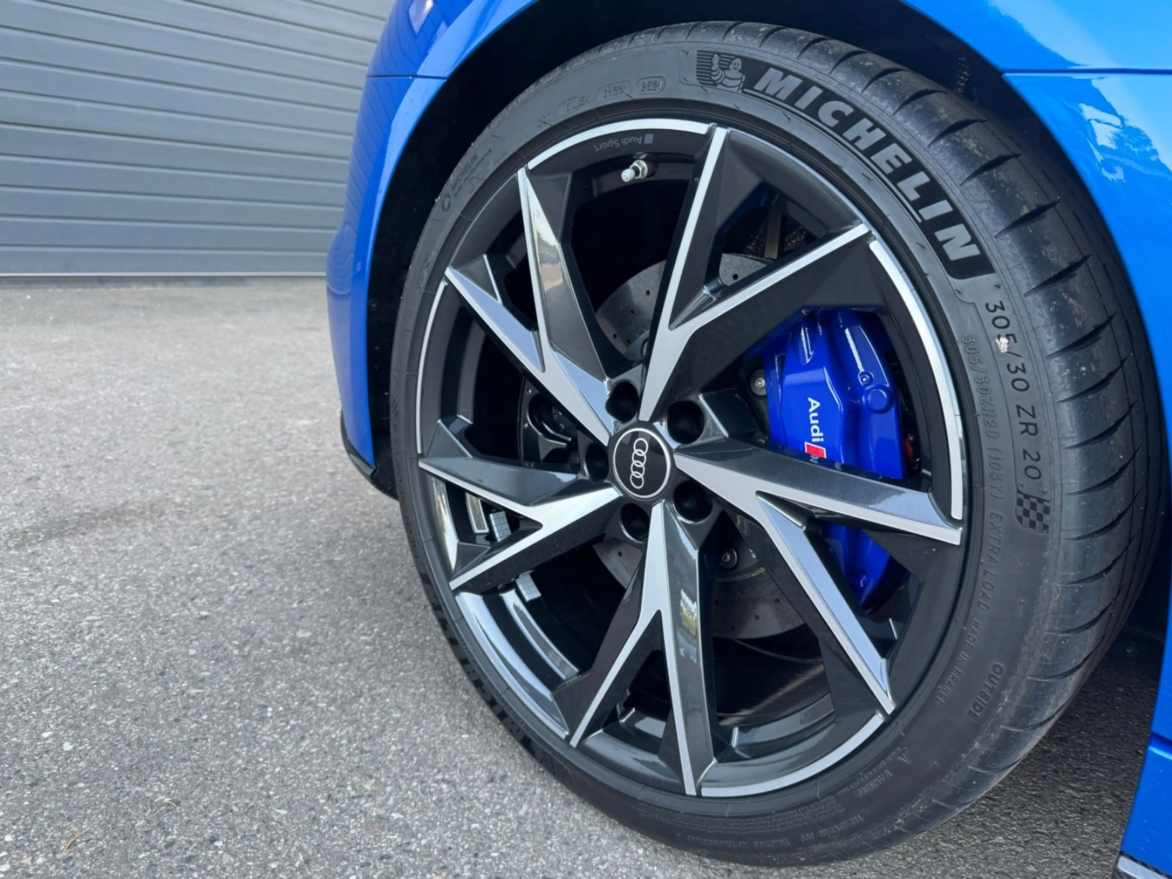 Audi R8 Coupe 5.2 quattro performance Schalensitze — photo 13