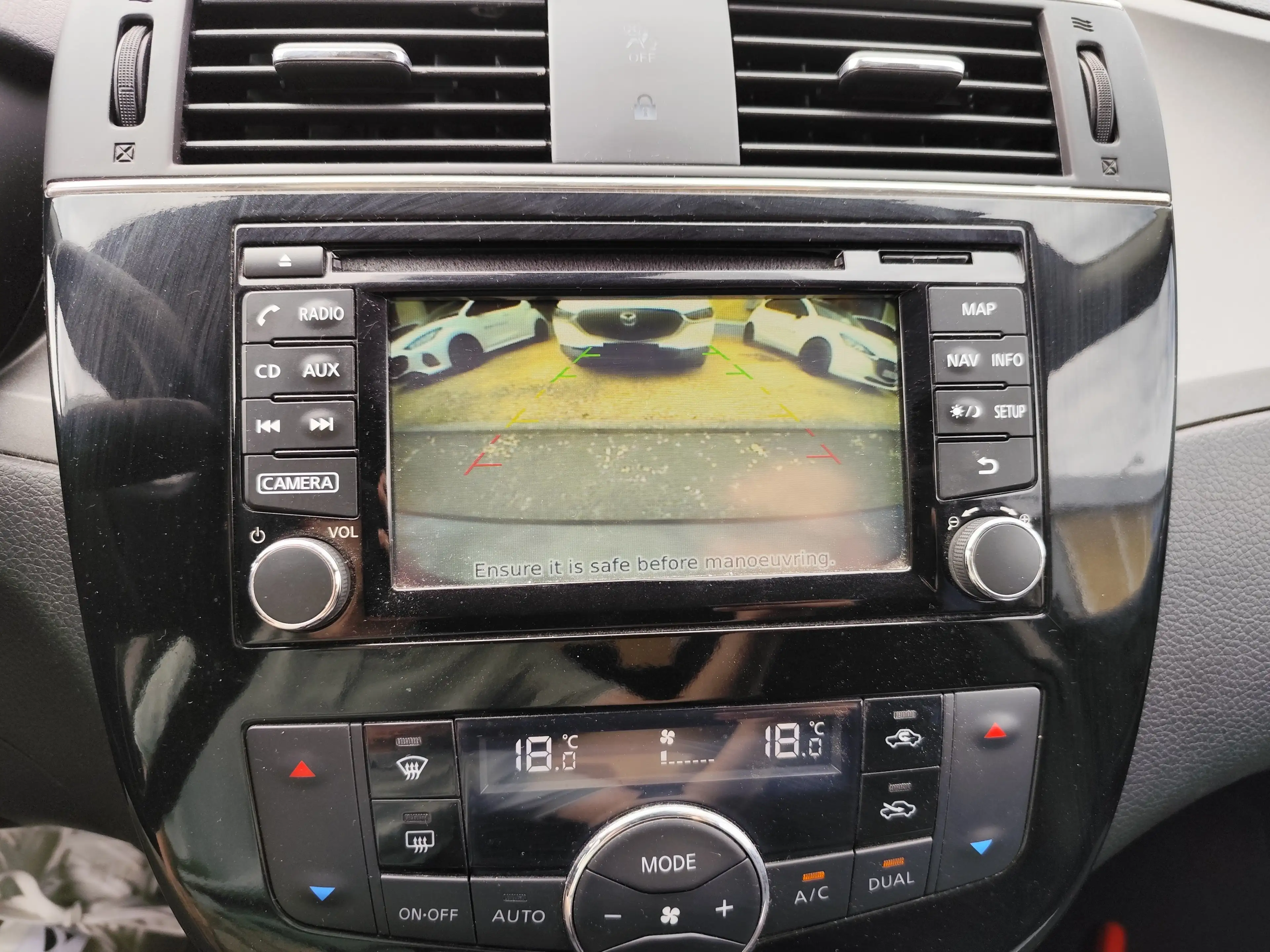 Nissan Pulsar 1er Proprio *** GARANTIE *** GPS & Caméra — photo 8