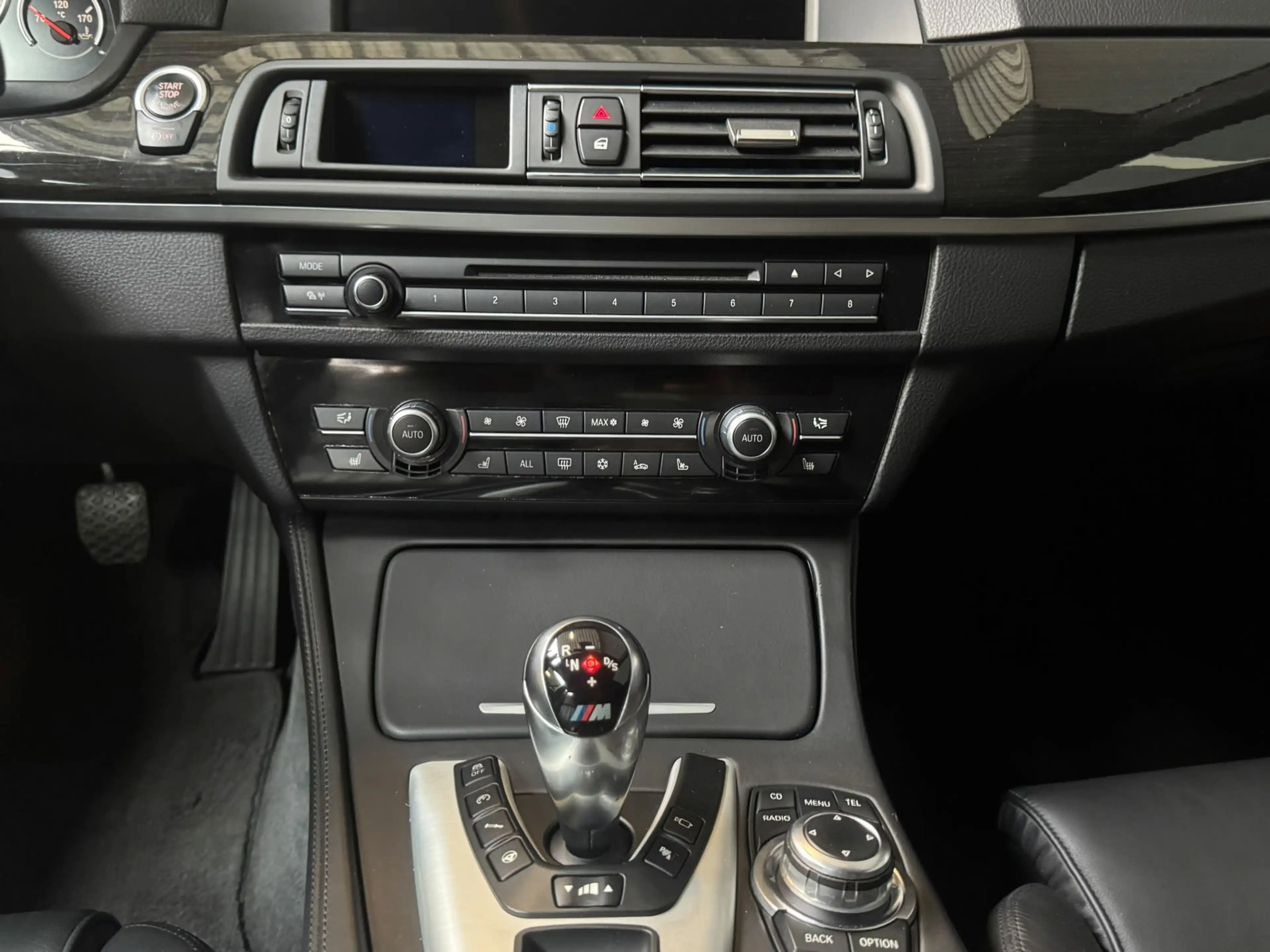 BMW M5 5-serie F10 V8 Sedan Akrapovic — photo 7
