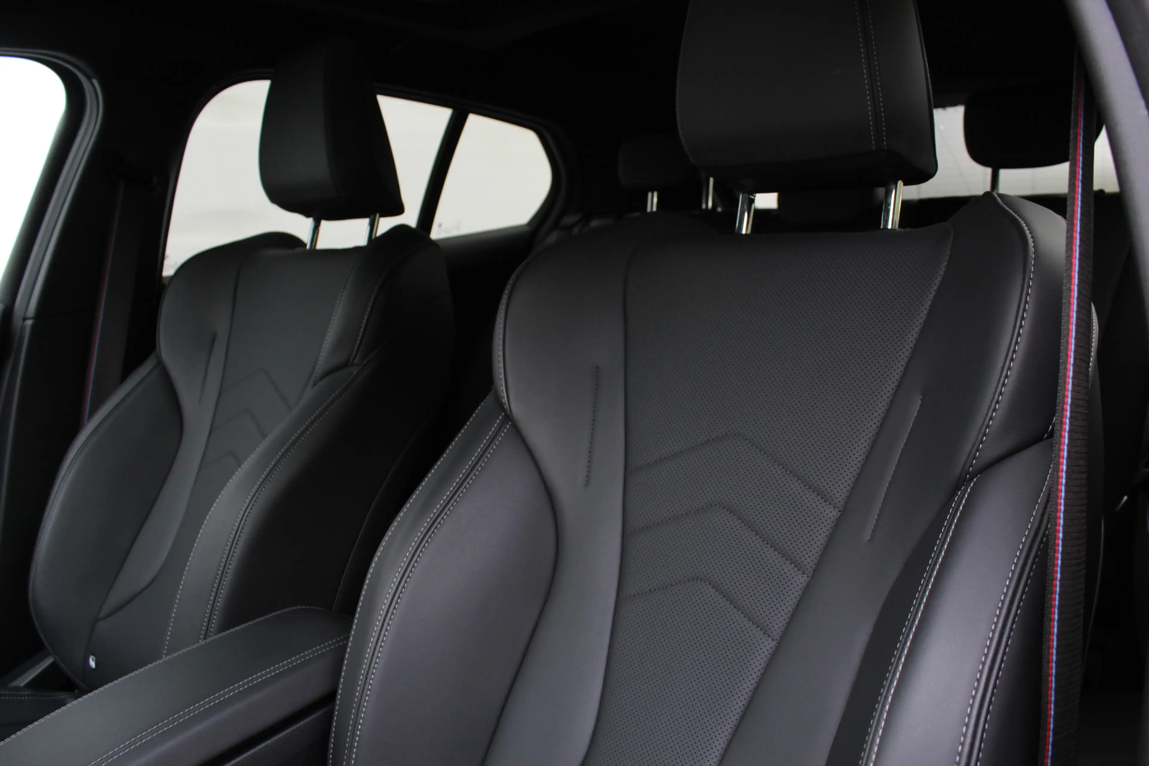BMW 120 1 Serie M Sport Automaat / Panoramadak / Sportstoe — photo 14