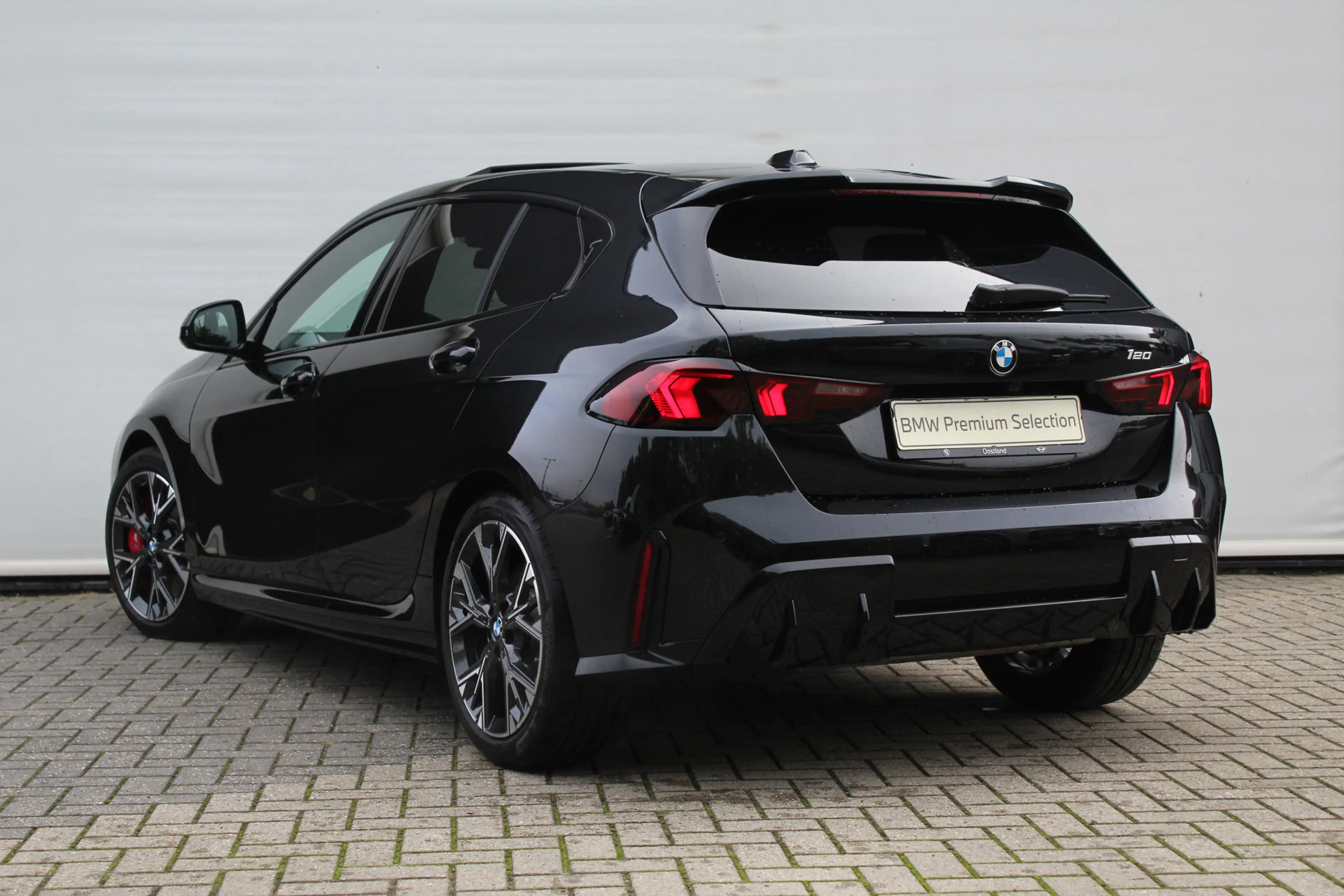 BMW 120 1 Serie M Sport Automaat / Panoramadak / Sportstoe — photo 3