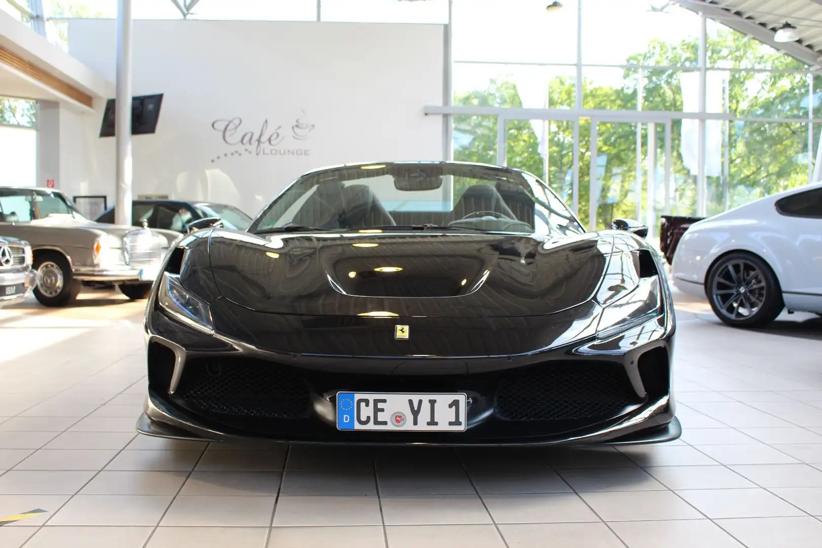 Ferrari F8 Spider LIFT+Carbon+Kamera+Deutsches Fahrzeug Negru - 2