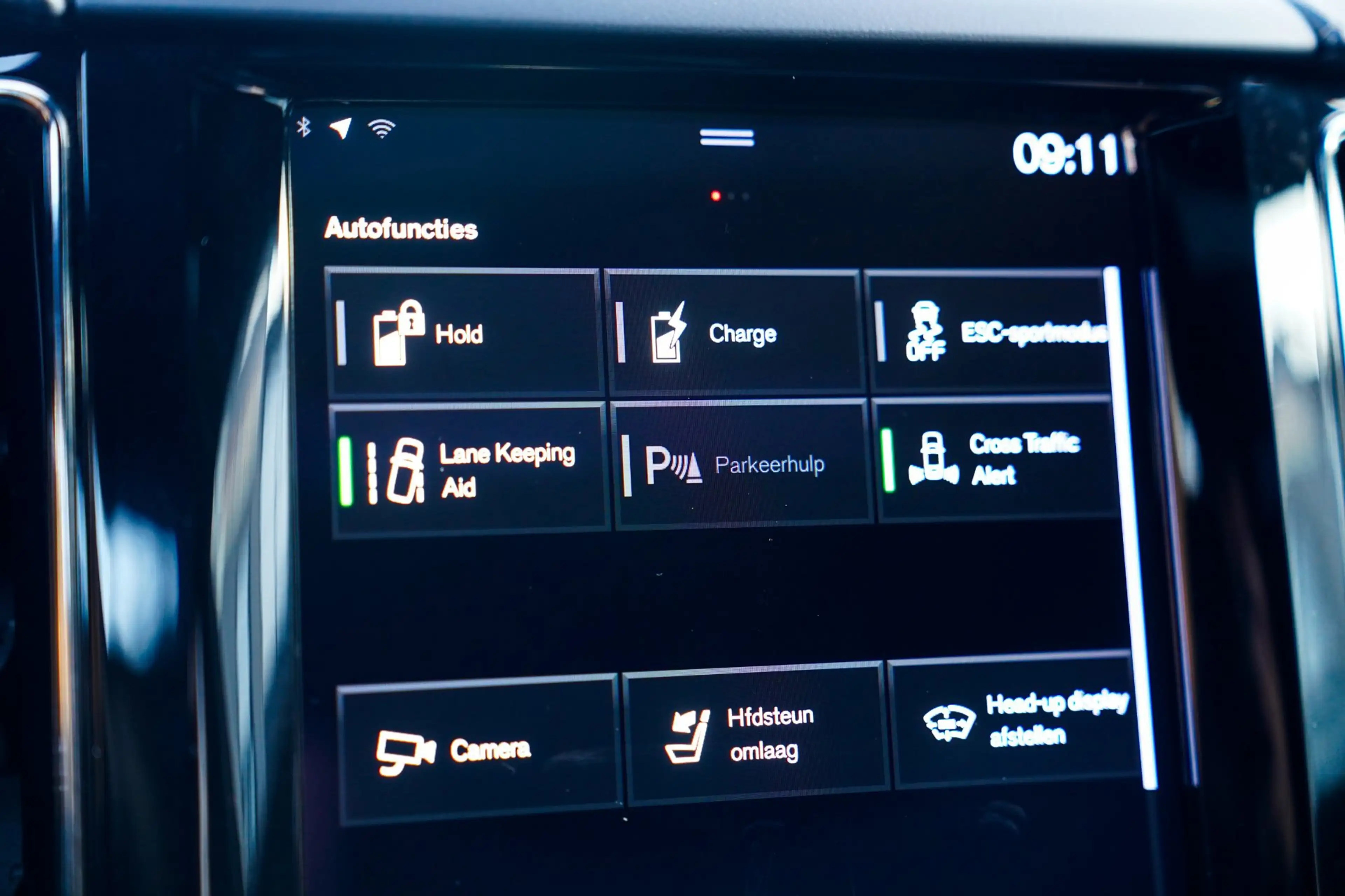 Volvo XC60 2.0 Recharge T8 AWD Inscription | Head Up Display — photo 48