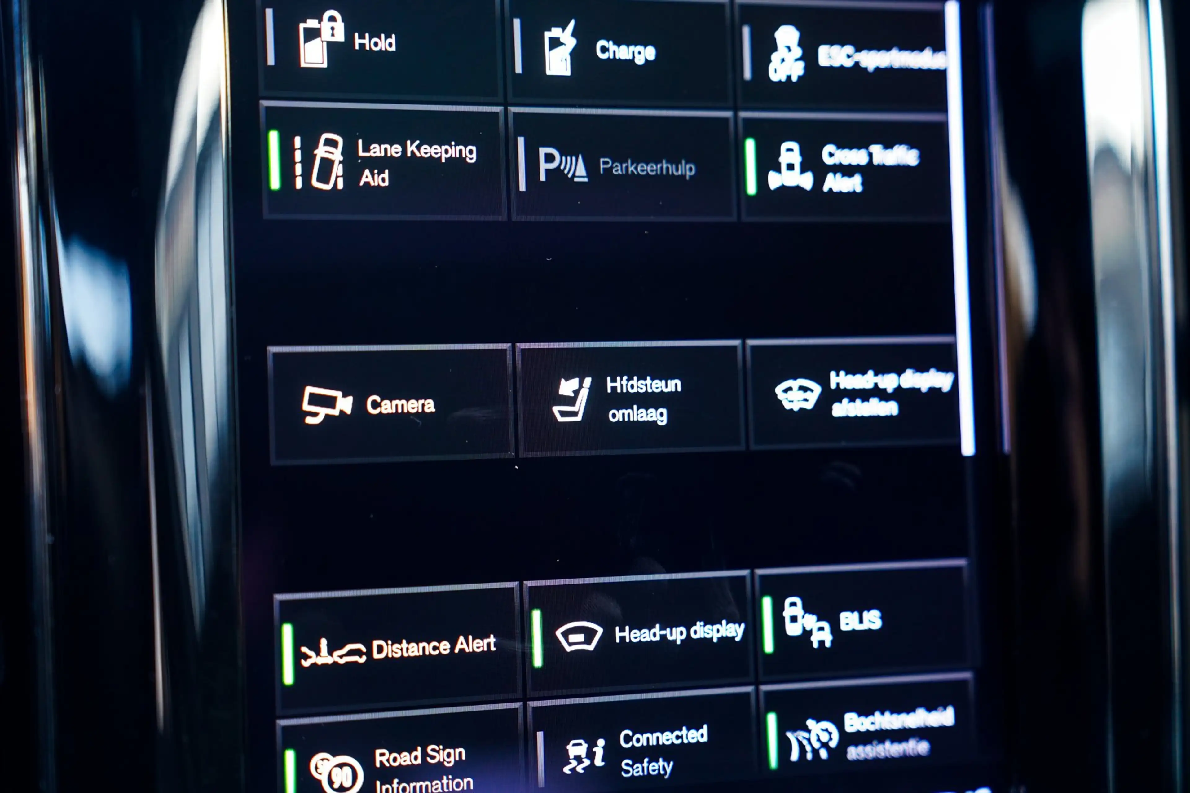 Volvo XC60 2.0 Recharge T8 AWD Inscription | Head Up Display — photo 49
